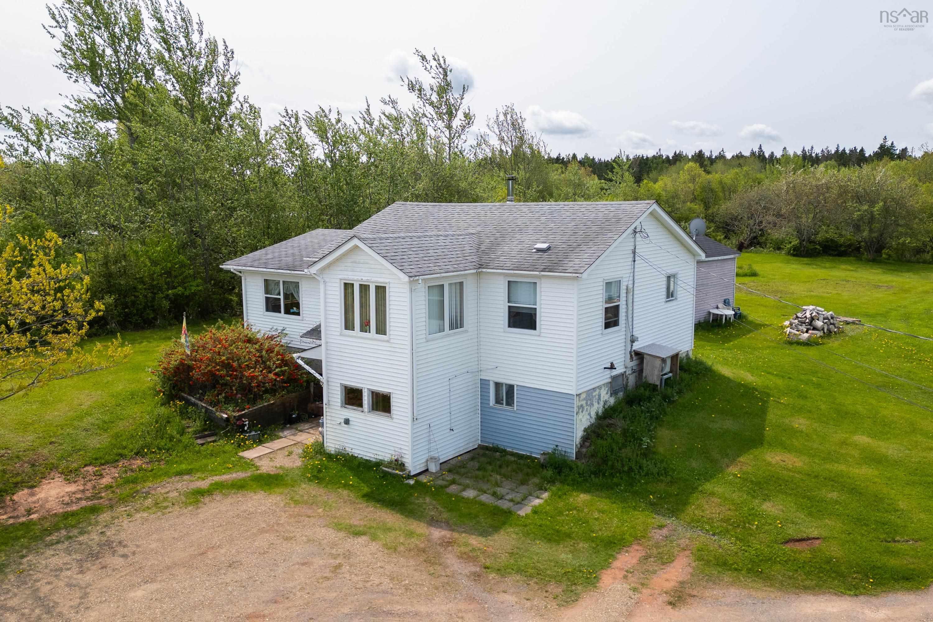$299,999.00: 4742 Highway 366, Tidnish Cross Roads