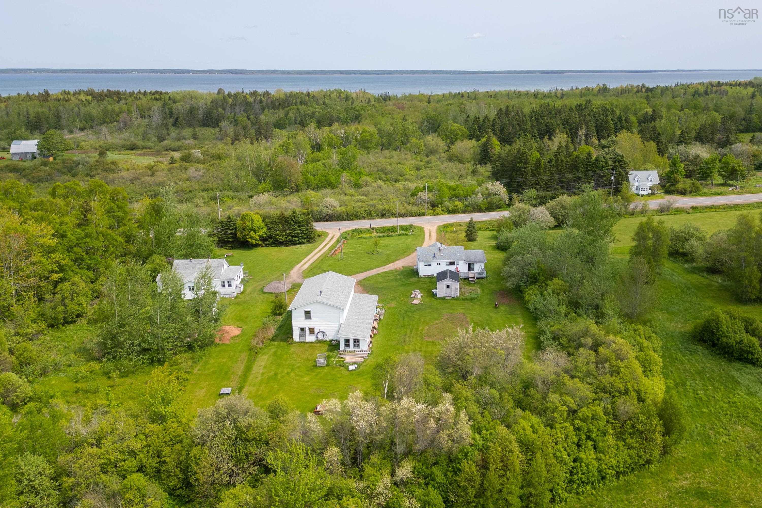 $299,999.00: 4742 Highway 366, Tidnish Cross Roads
