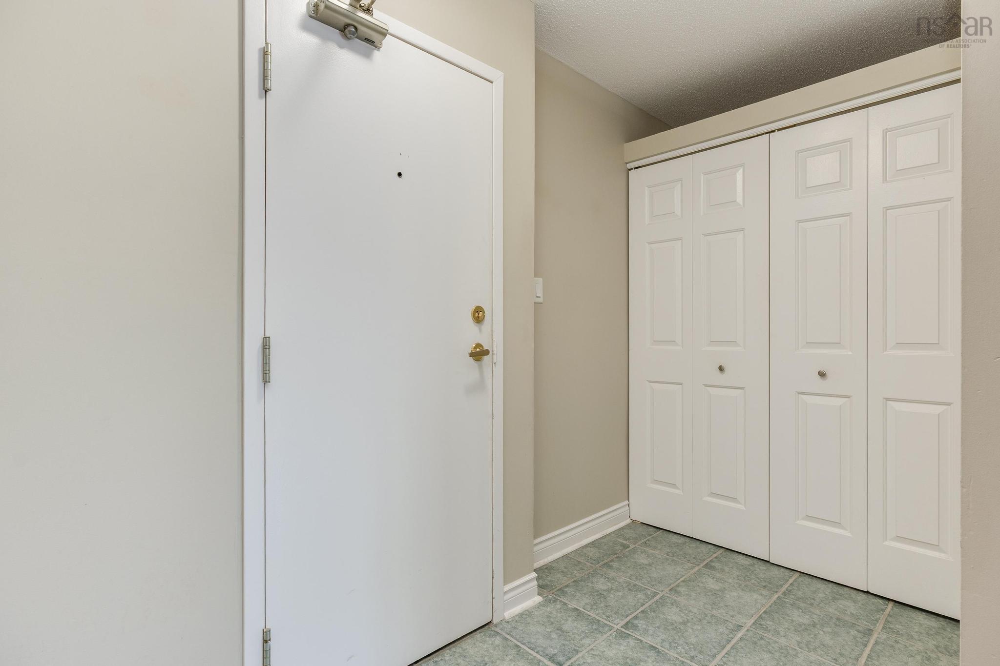 $359,900.00: 205 64 Cumberland Drive, Cole Harbour