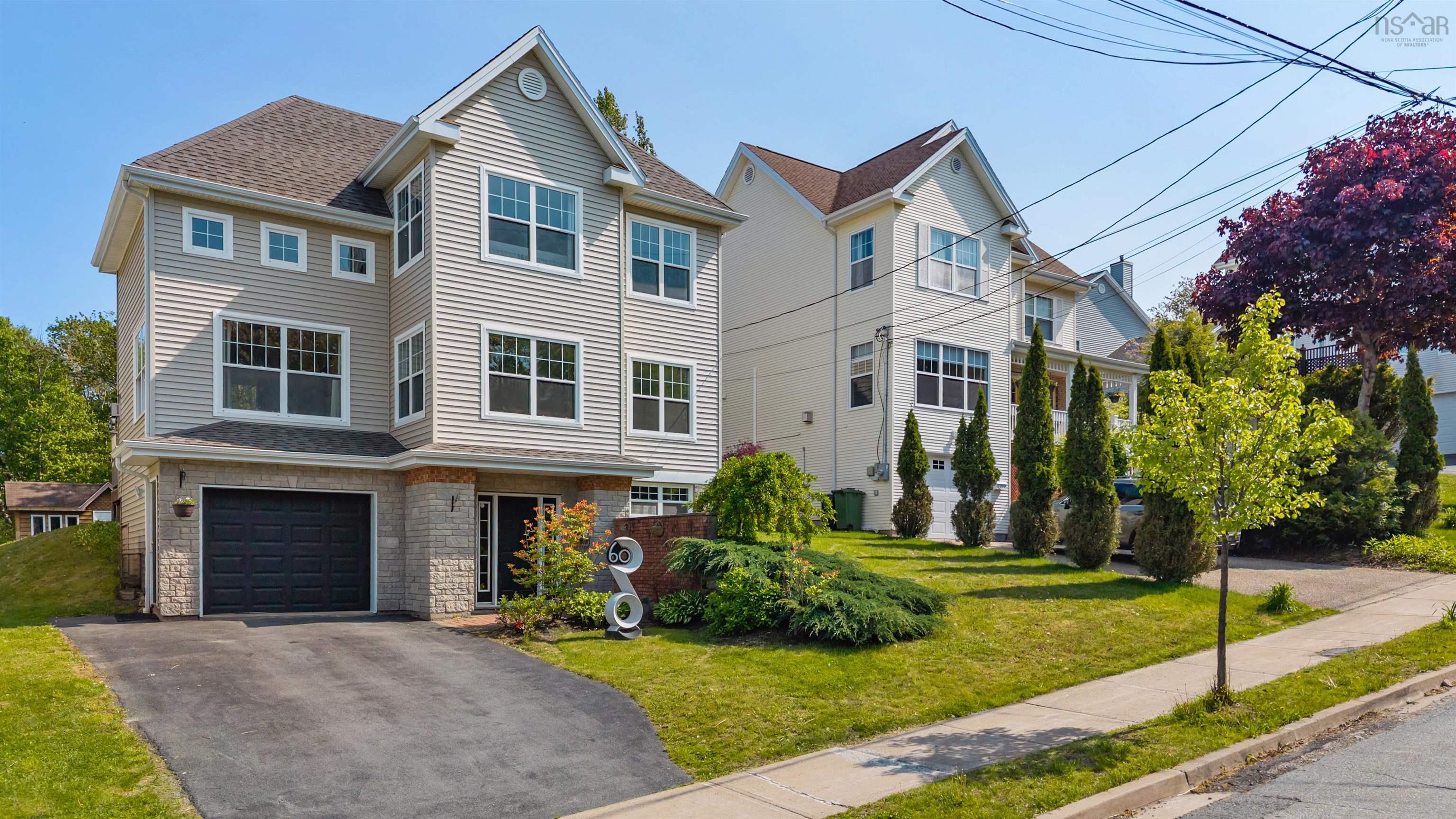 $895,000.00: 60 Pioneer Avenue, Halifax