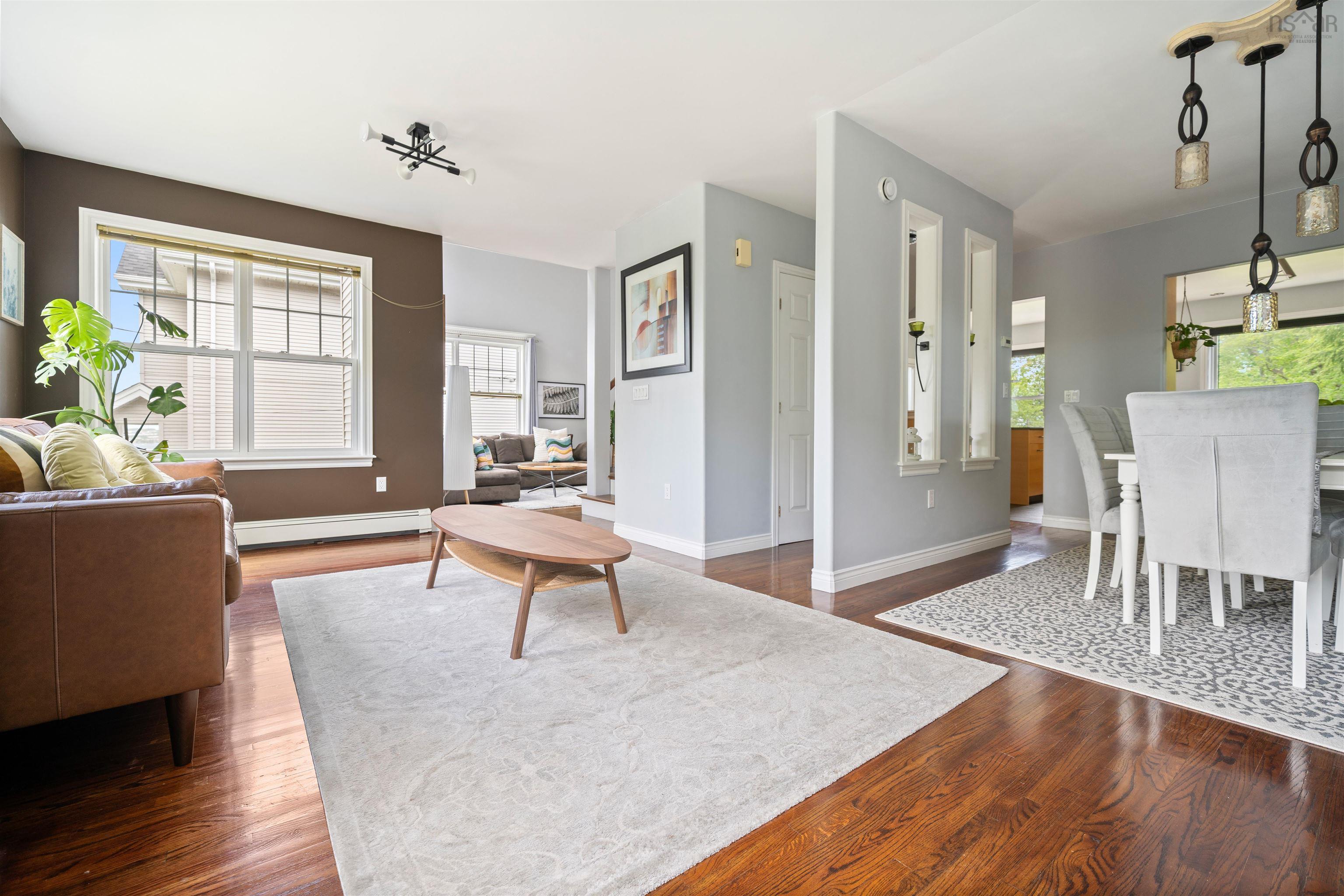 $895,000.00: 60 Pioneer Avenue, Halifax