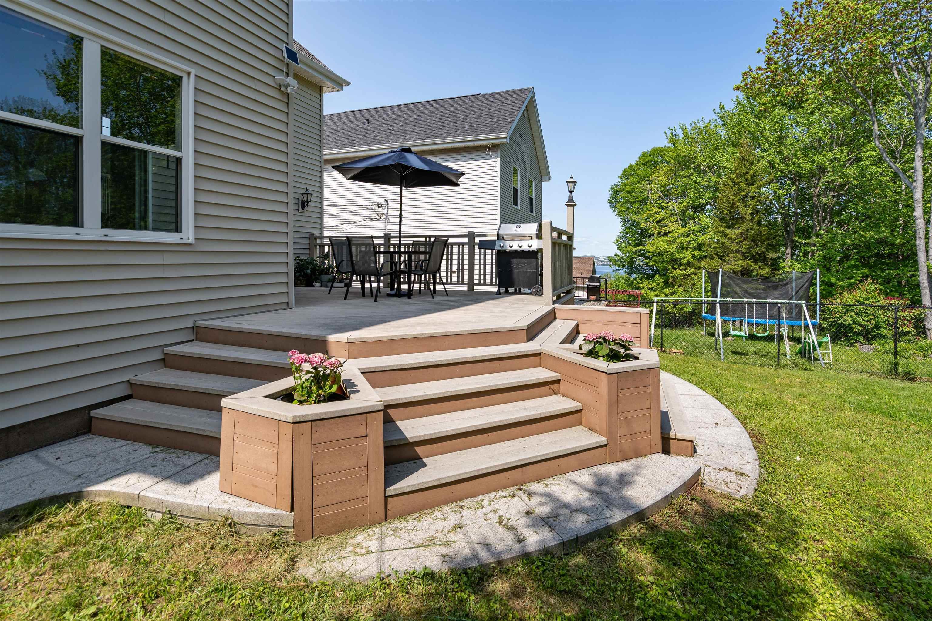 $895,000.00: 60 Pioneer Avenue, Halifax
