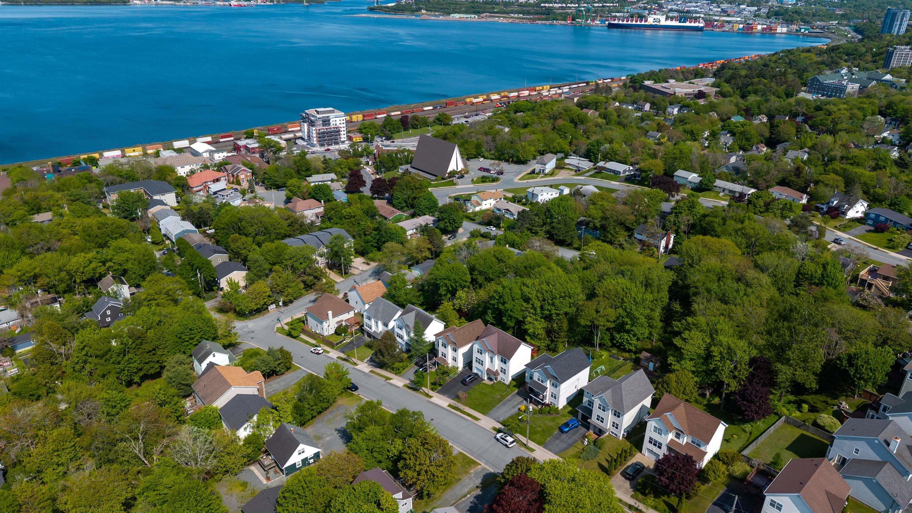 $895,000.00: 60 Pioneer Avenue, Halifax
