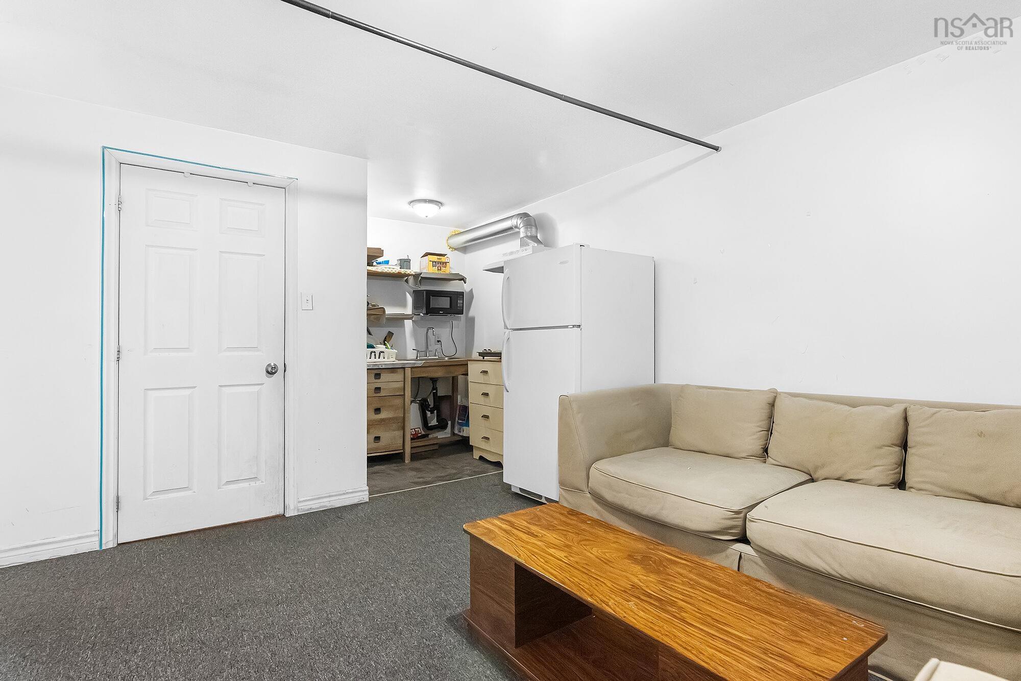 $429,900.00: 12 Fir Tree Lane, Halifax Regional Municipality