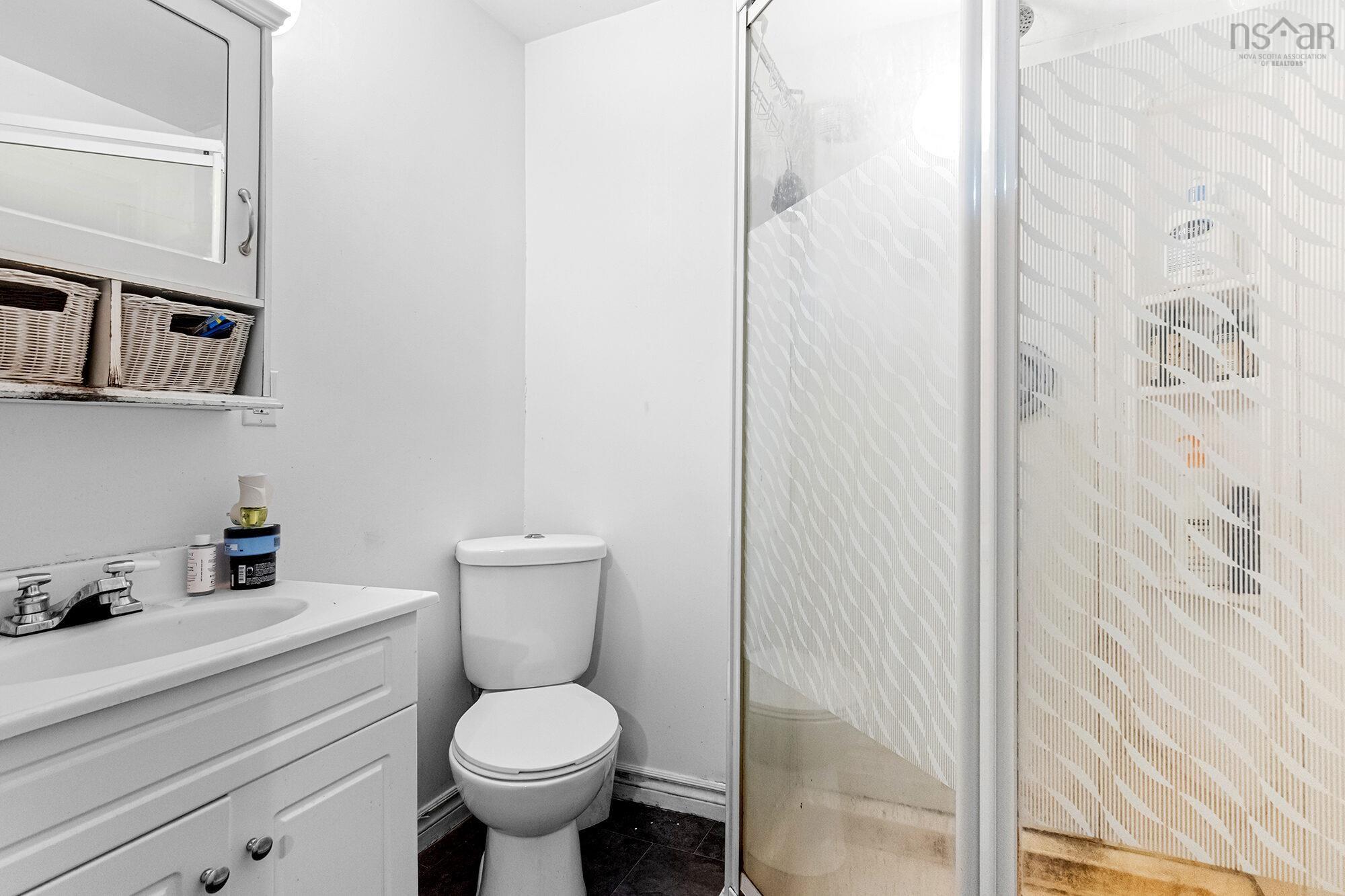 $429,900.00: 12 Fir Tree Lane, Halifax Regional Municipality