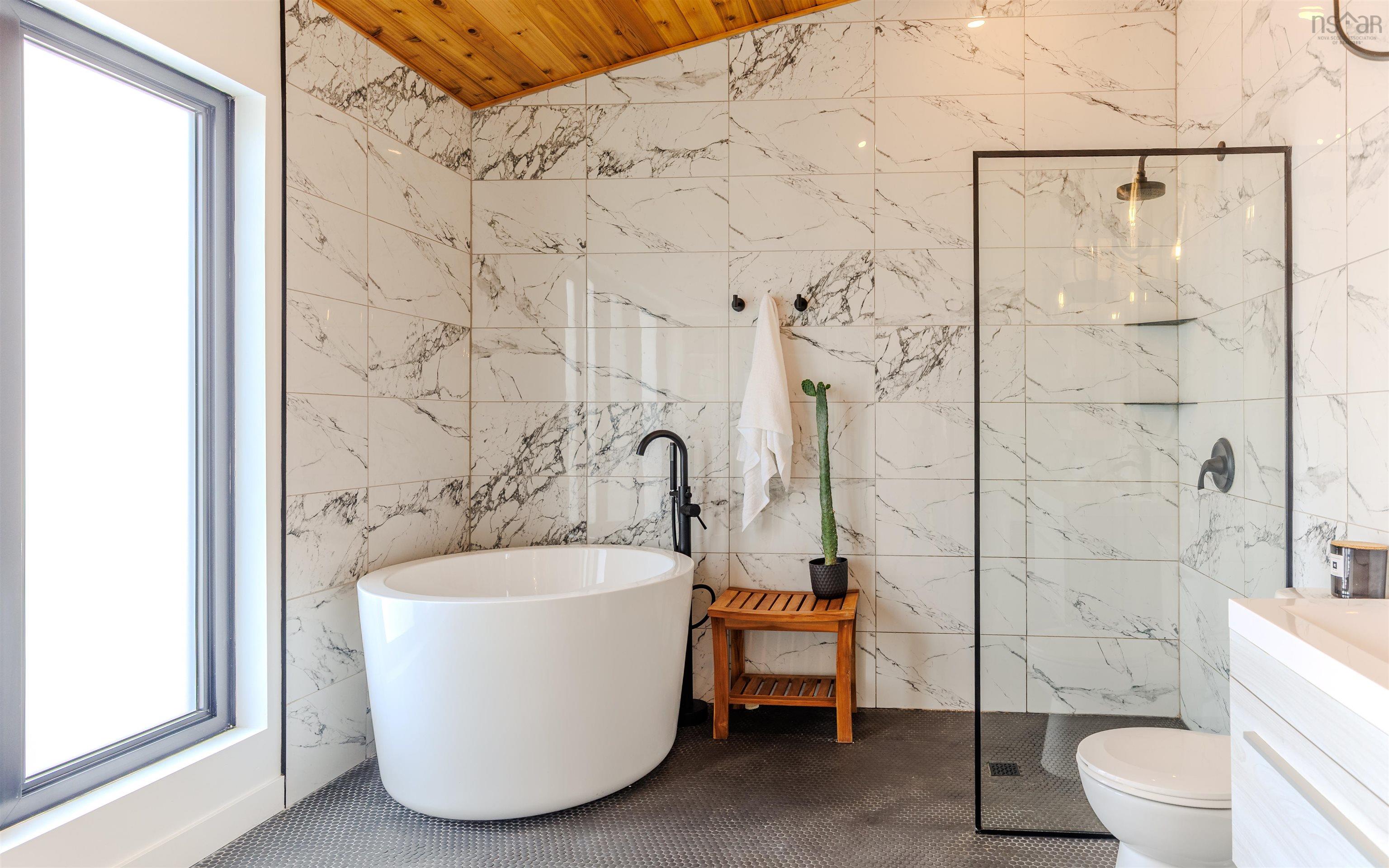 $649,000.00: 152 Harbour Crossing Drive, Pictou