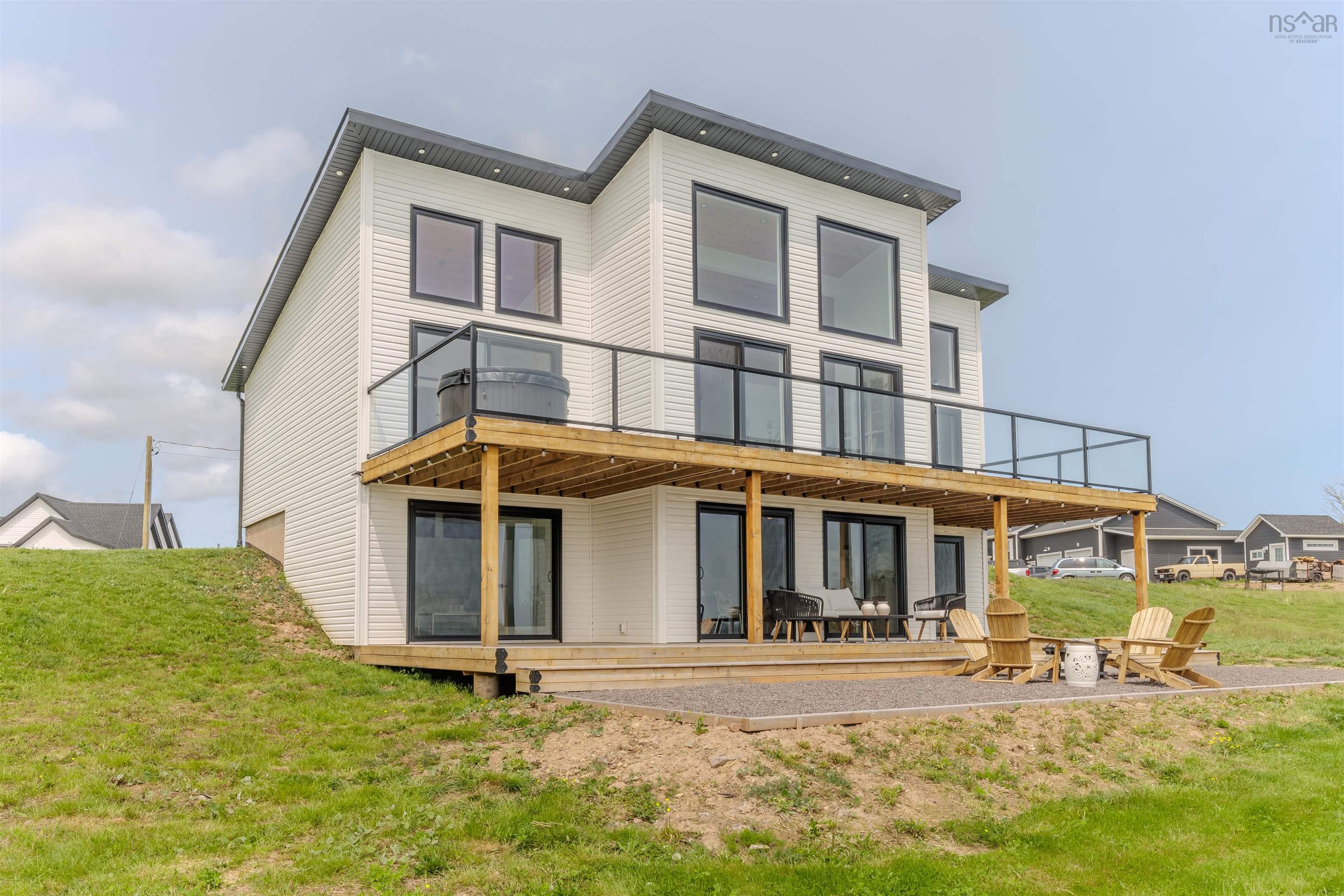 $649,000.00: 152 Harbour Crossing Drive, Pictou