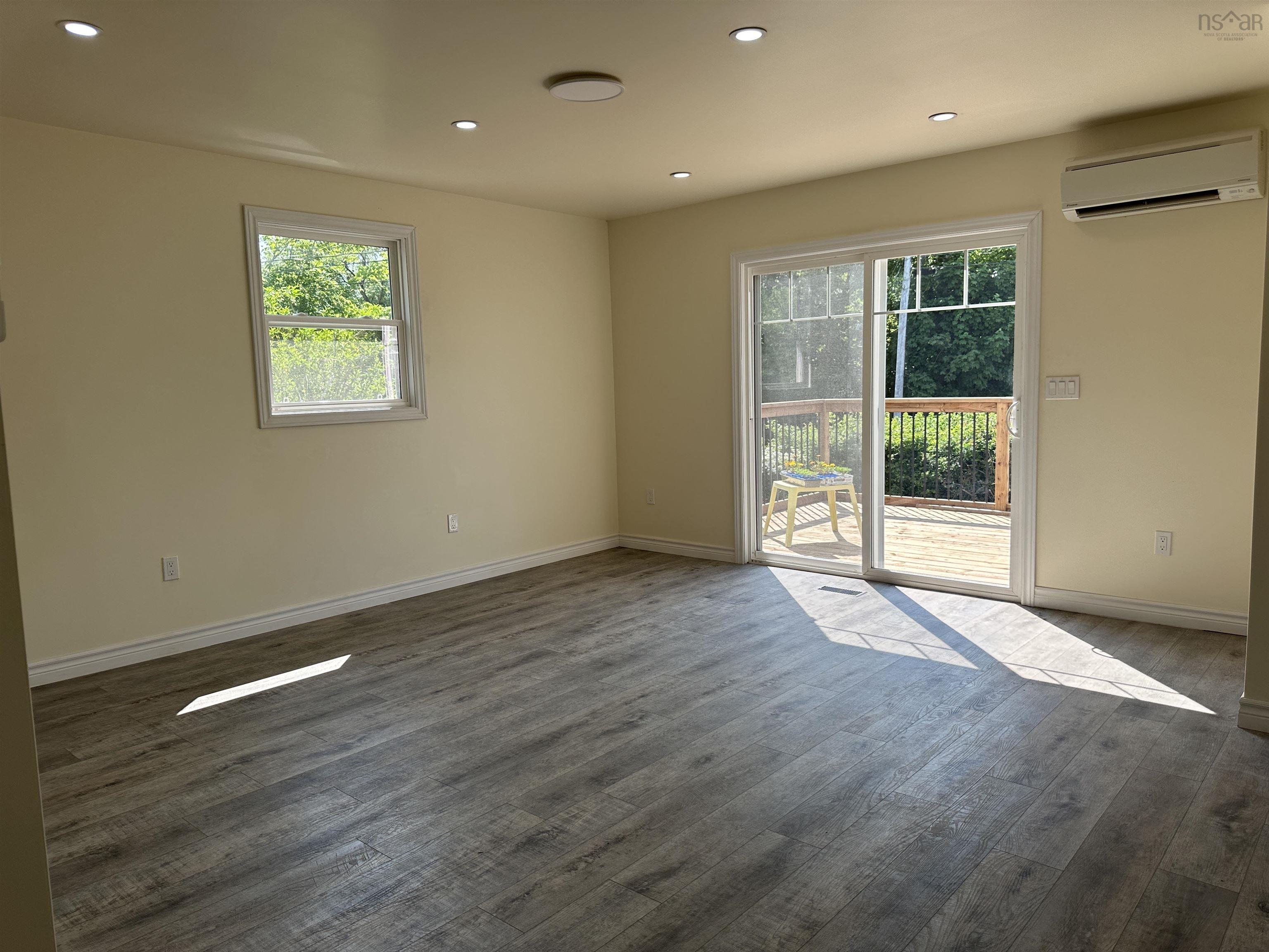 $284,500.00: 570 Nelson Street, New Glasgow