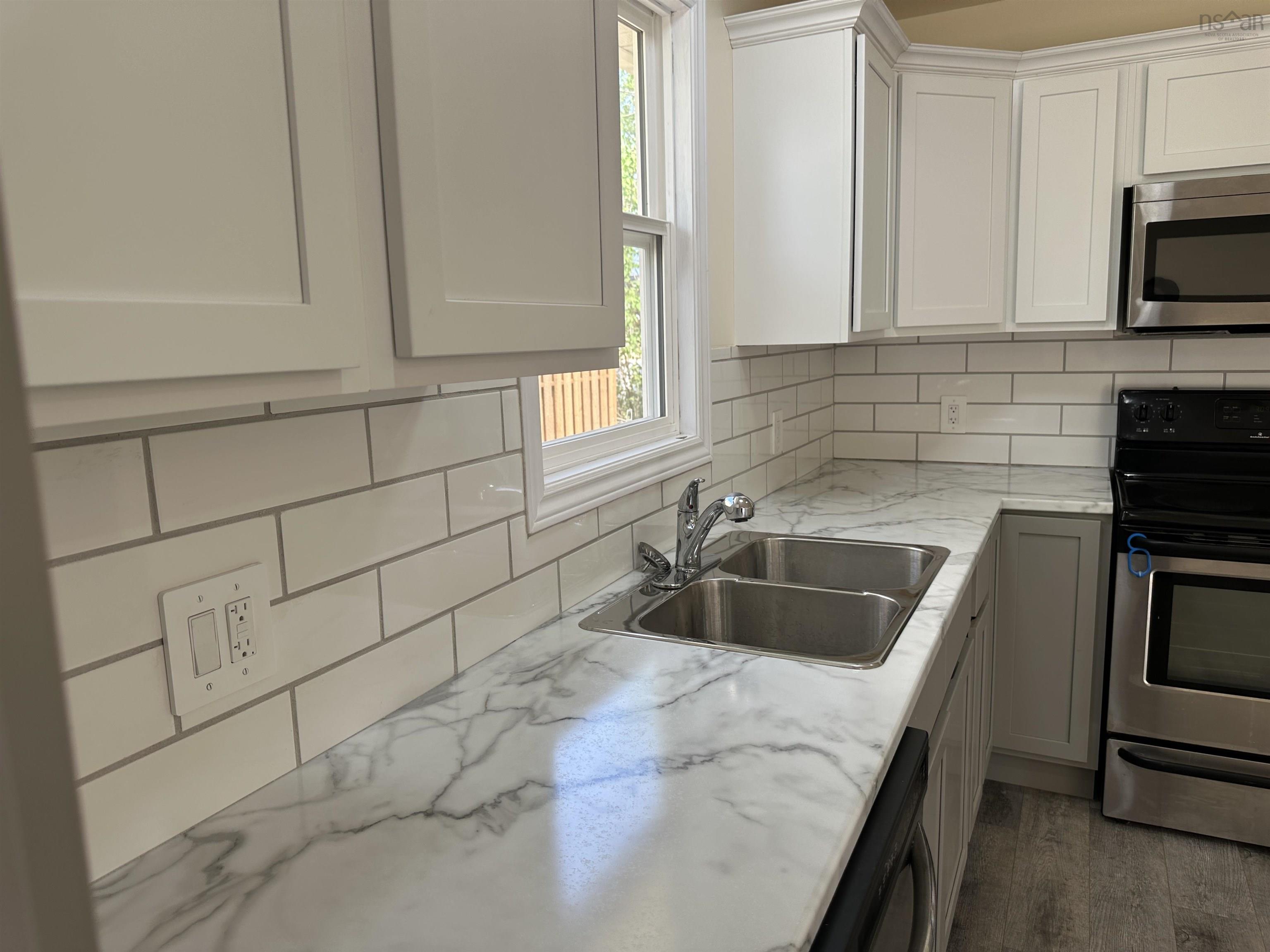 $284,500.00: 570 Nelson Street, New Glasgow