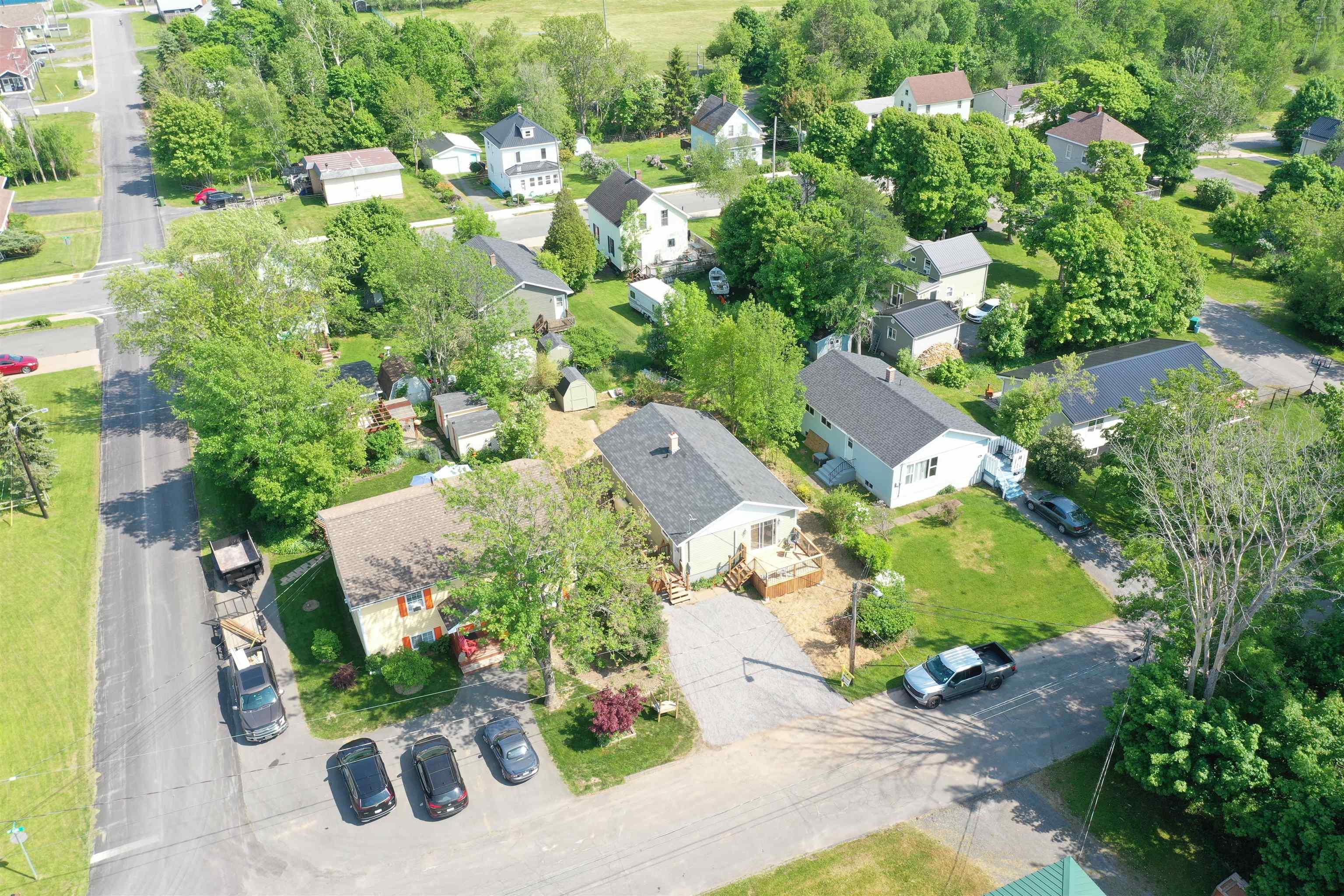 $284,500.00: 570 Nelson Street, New Glasgow