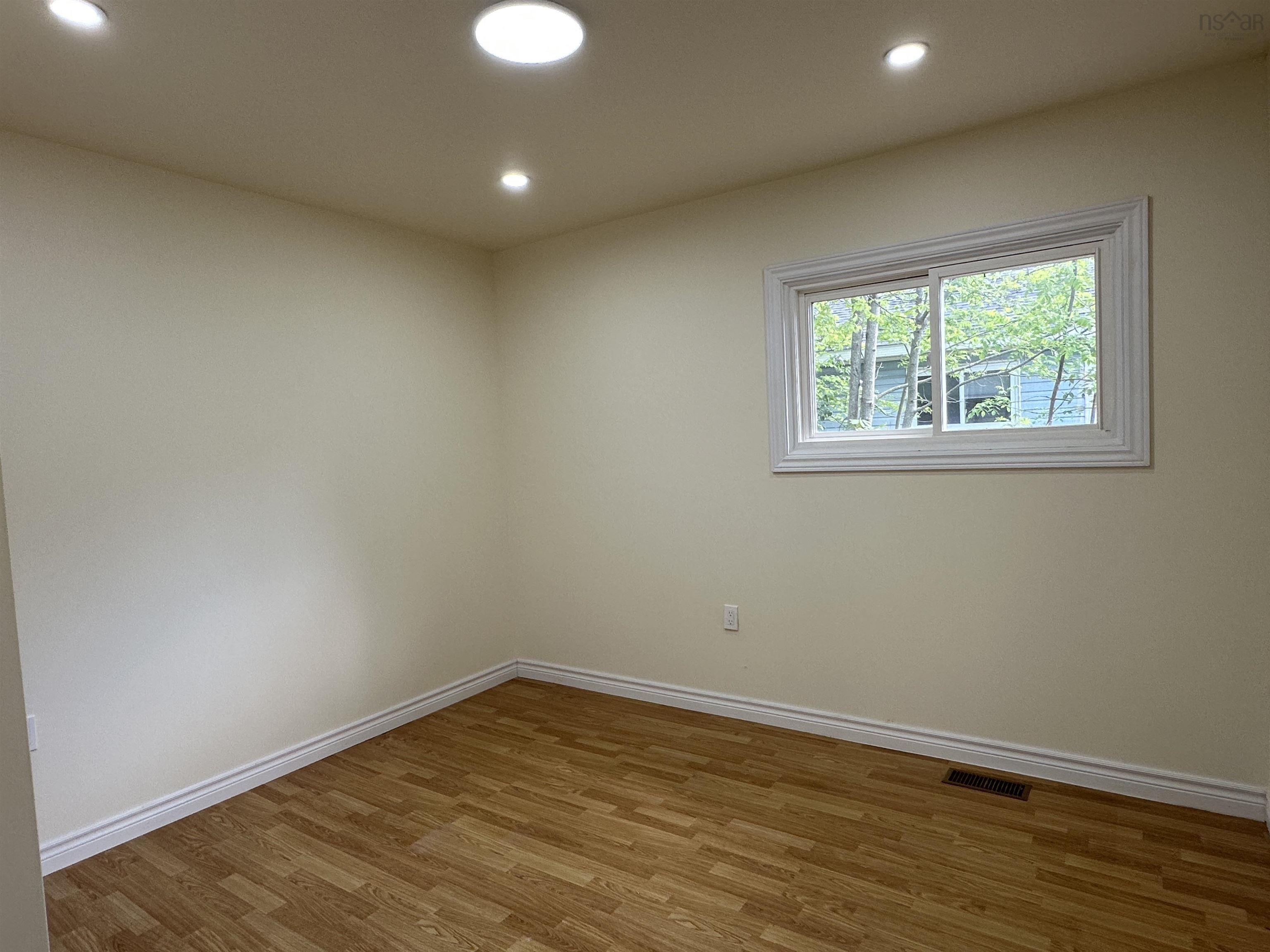 $284,500.00: 570 Nelson Street, New Glasgow