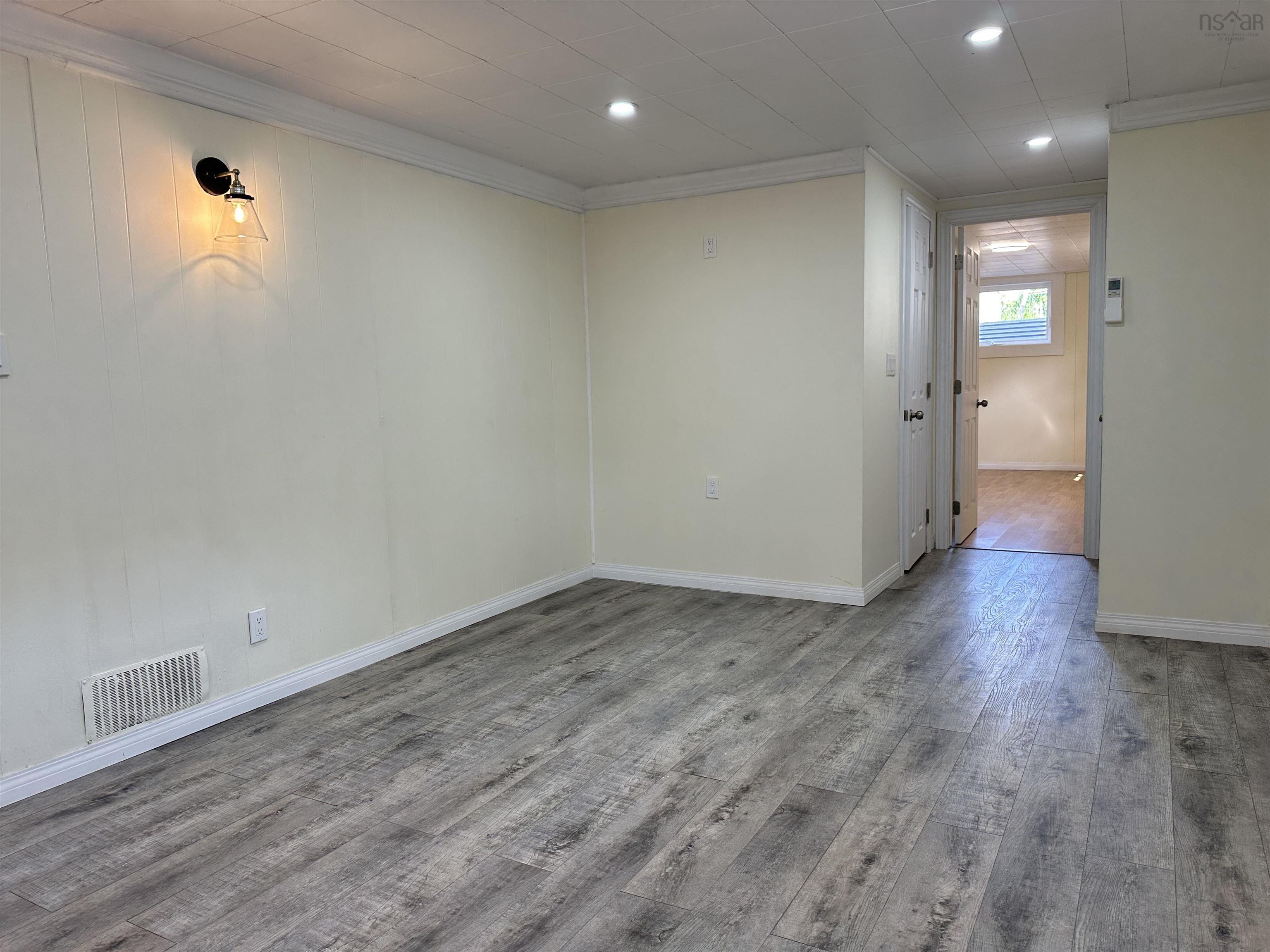 $284,500.00: 570 Nelson Street, New Glasgow