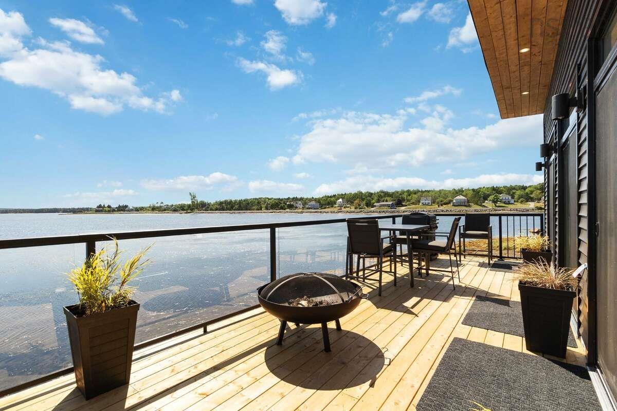$665,000.00: 4 693 Masons Beach Road, First South