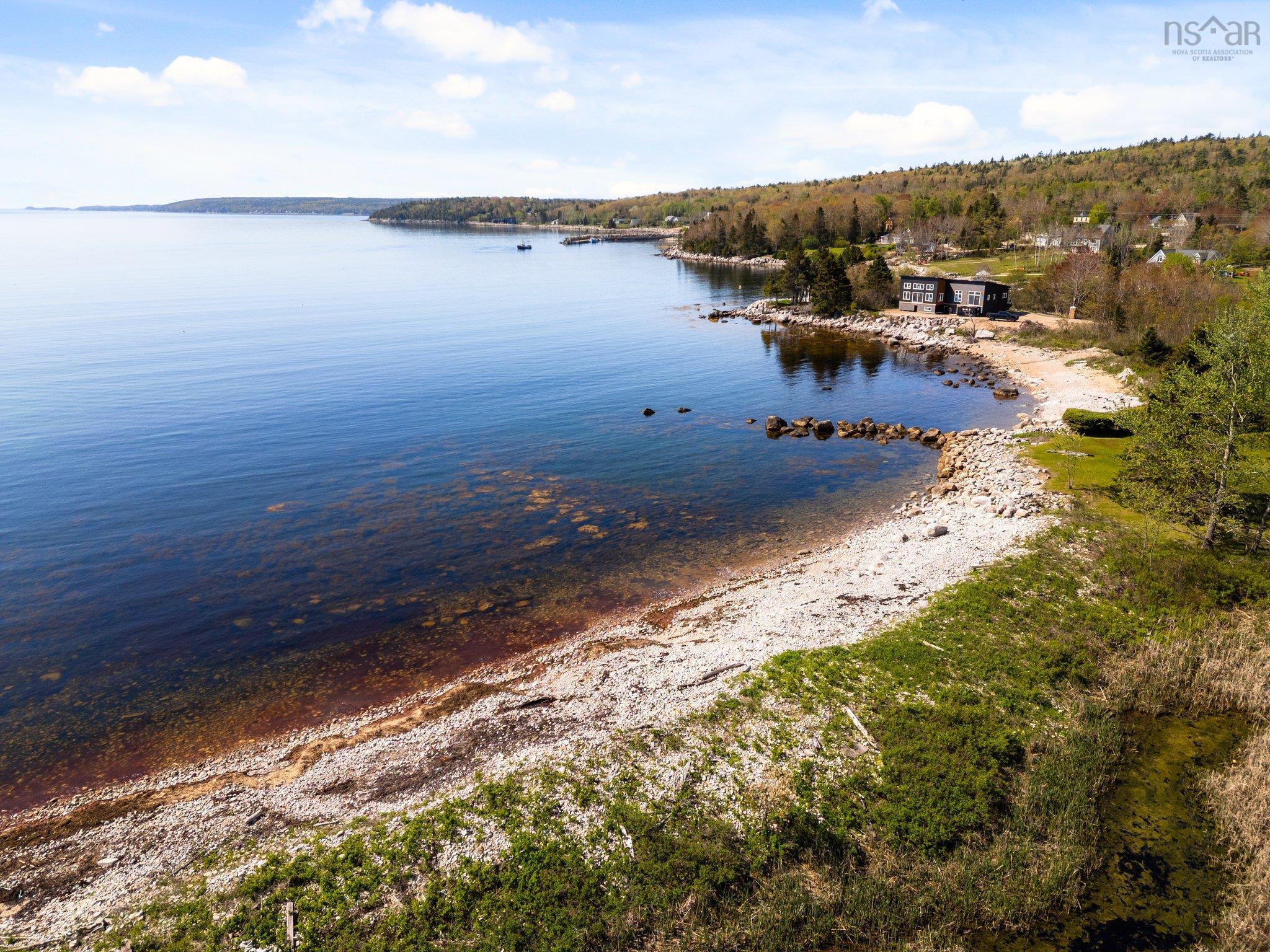 $599,000.00: 56 Lighthouse Road, Fox Point
