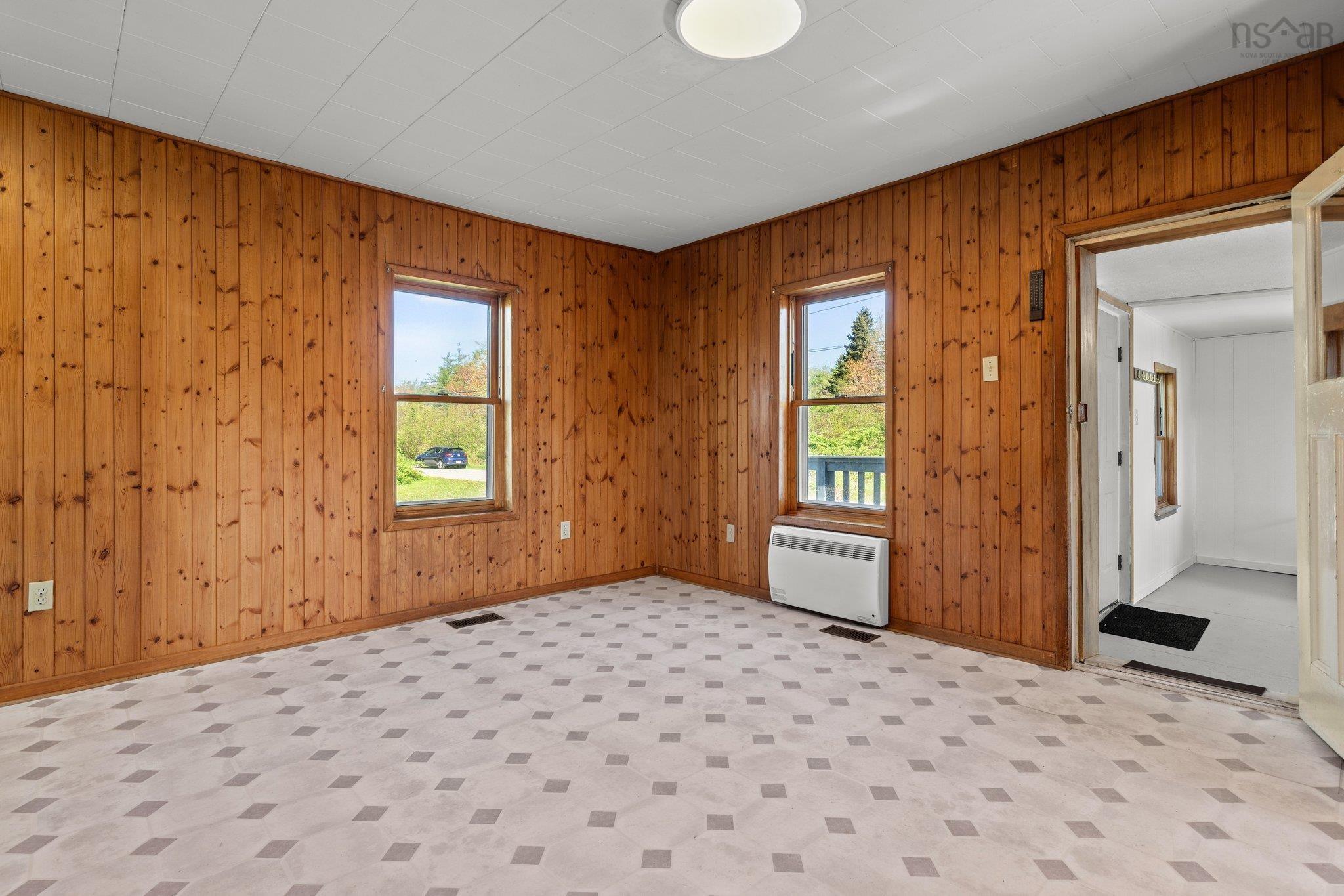 $599,000.00: 56 Lighthouse Road, Fox Point