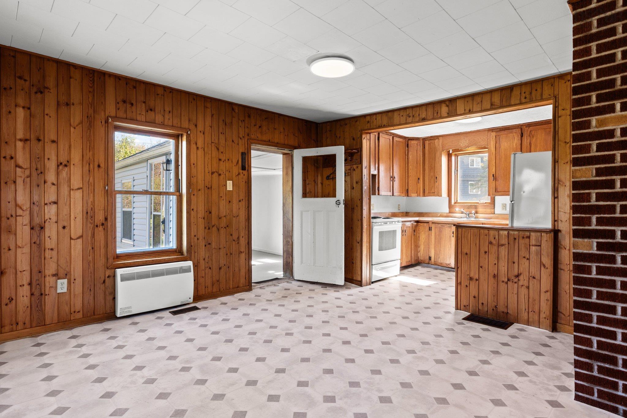 $599,000.00: 56 Lighthouse Road, Fox Point