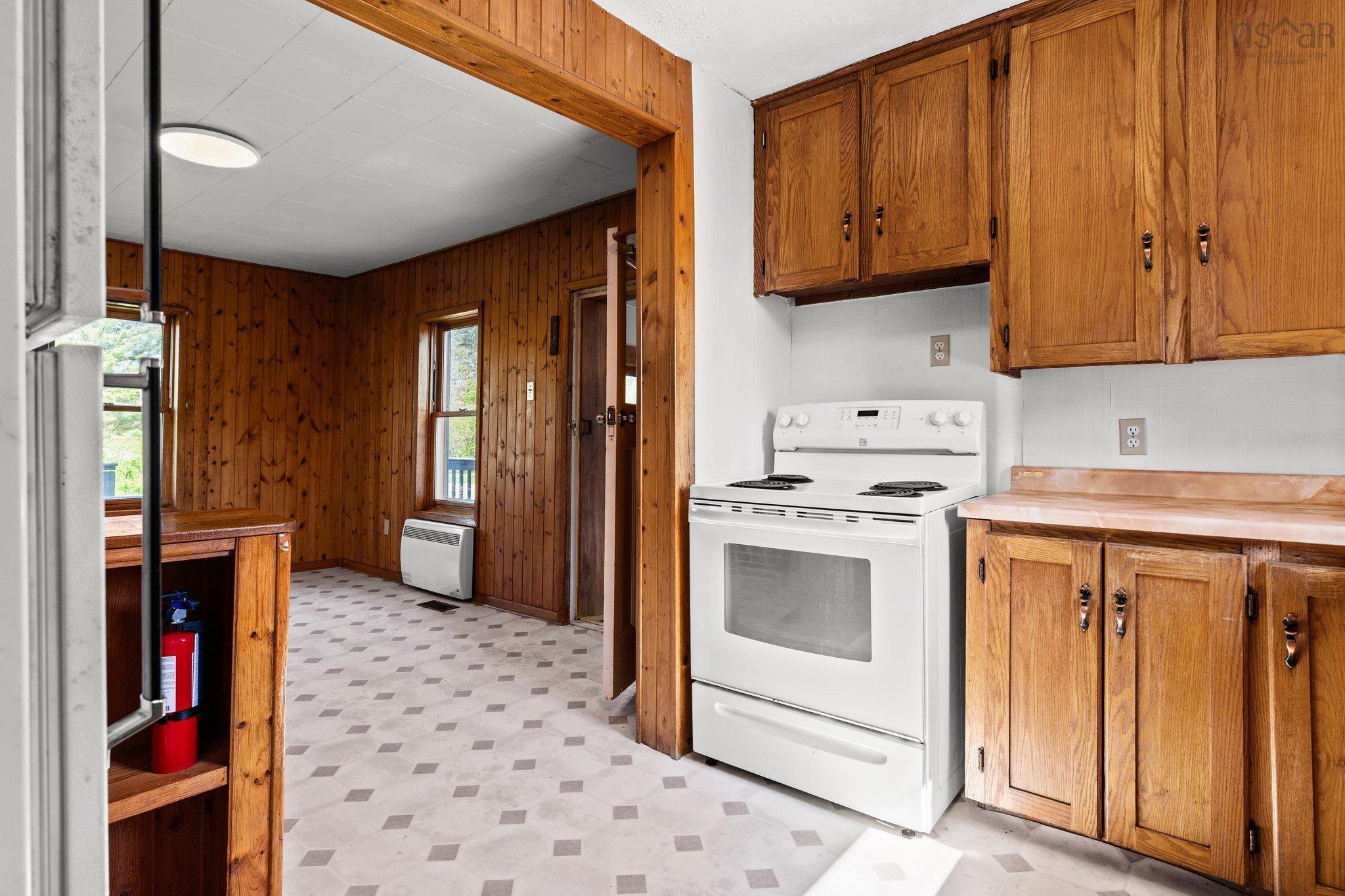 $599,000.00: 56 Lighthouse Road, Fox Point