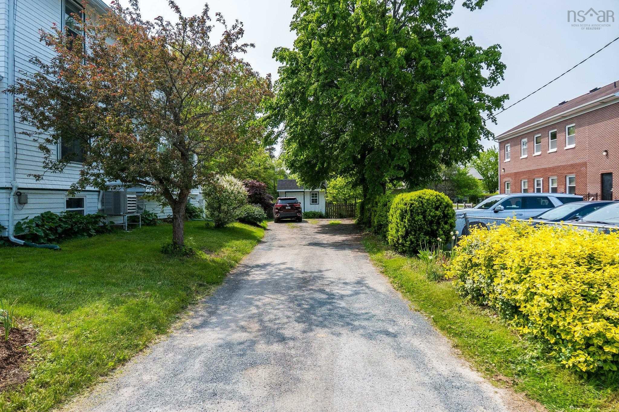 $649,000.00: 183 Cottage Street, Berwick
