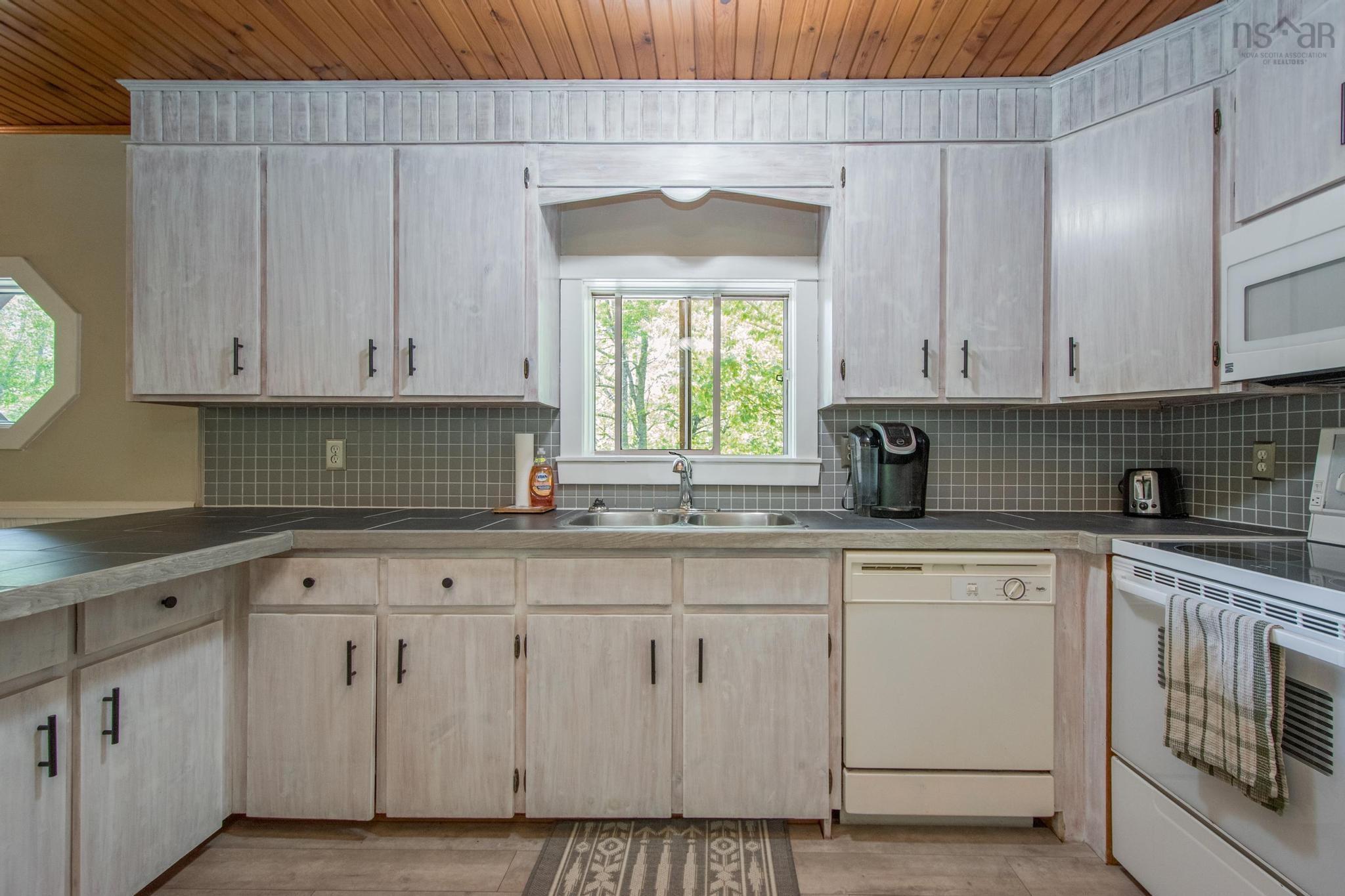 $370,000.00: 238 Trout Lake Road, West Inglisville