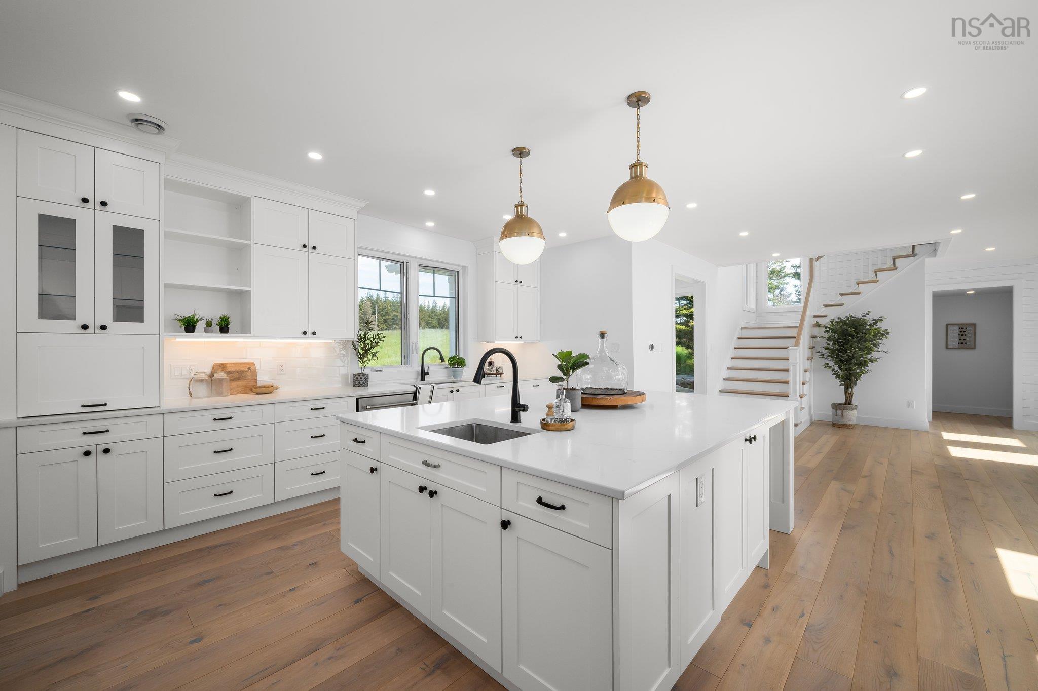 $1,750,000.00: 210 Moss Close, Lawrencetown