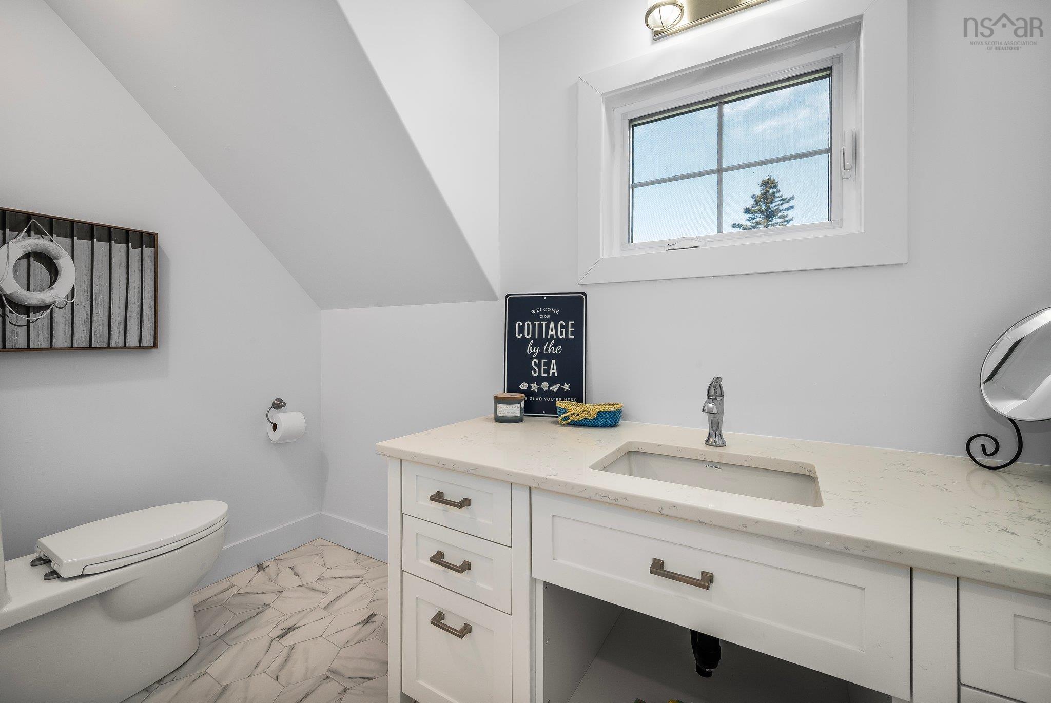 $1,750,000.00: 210 Moss Close, Lawrencetown