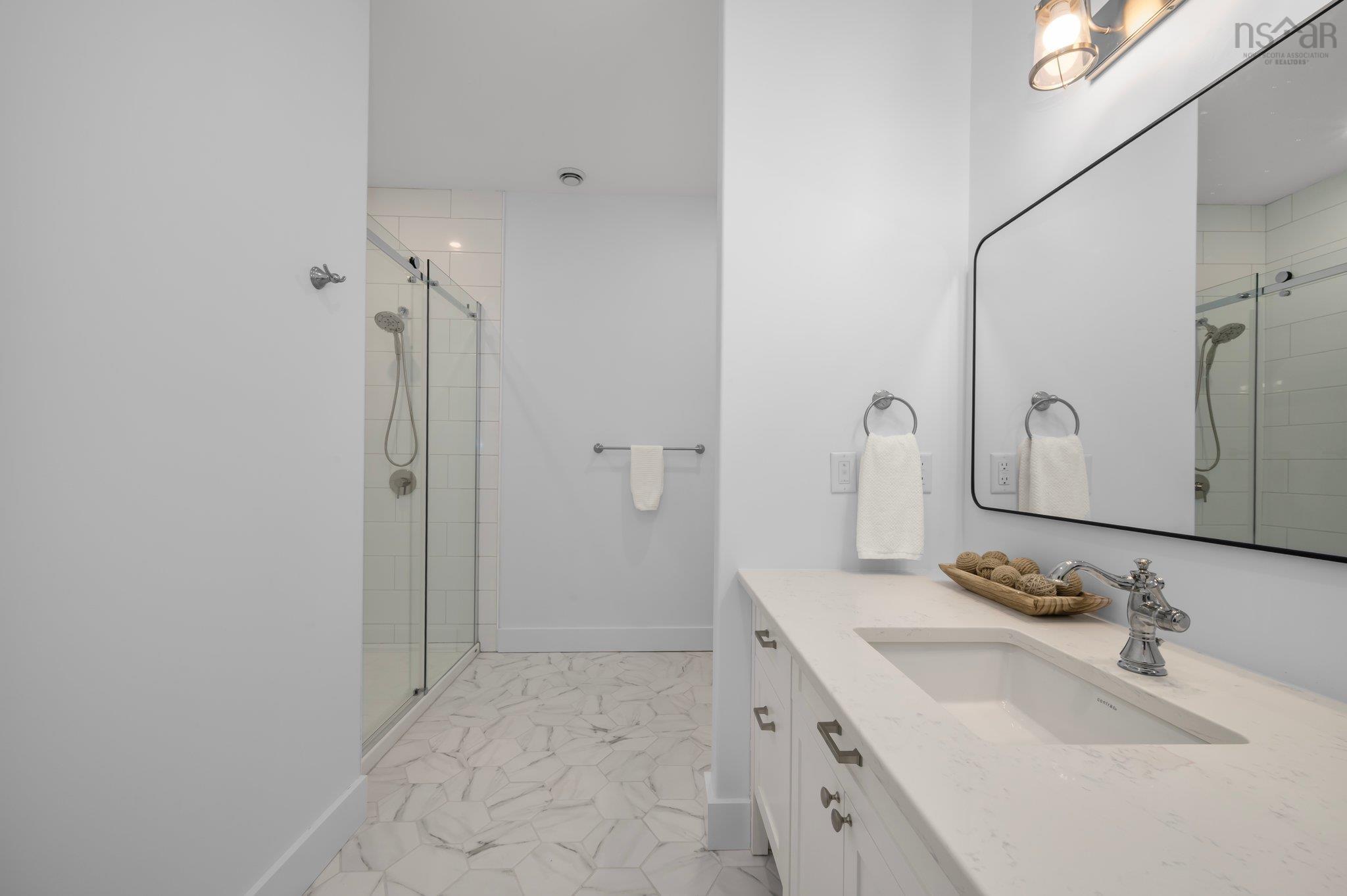 $1,750,000.00: 210 Moss Close, Lawrencetown