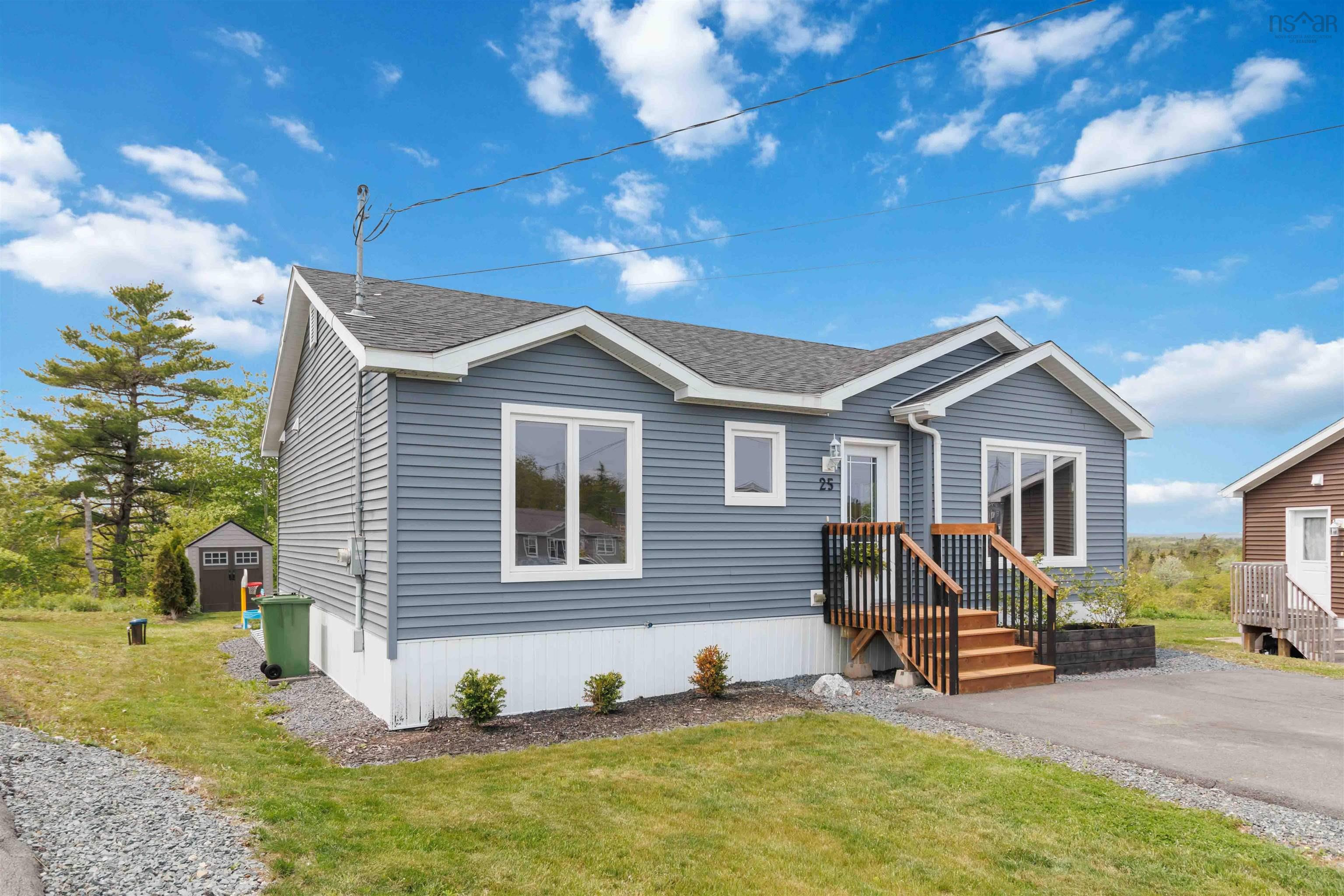 $399,900.00: 25 Huckleberry Close, Hubley