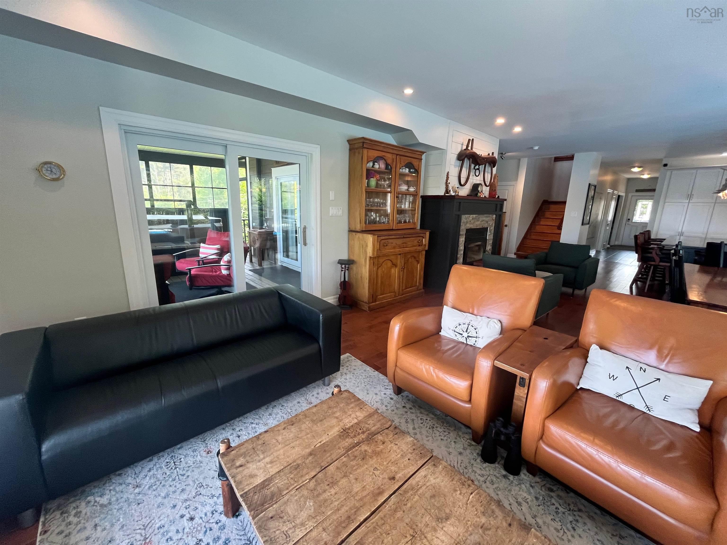 $1,249,900.00: 2248 North Riverside Road, Boylston