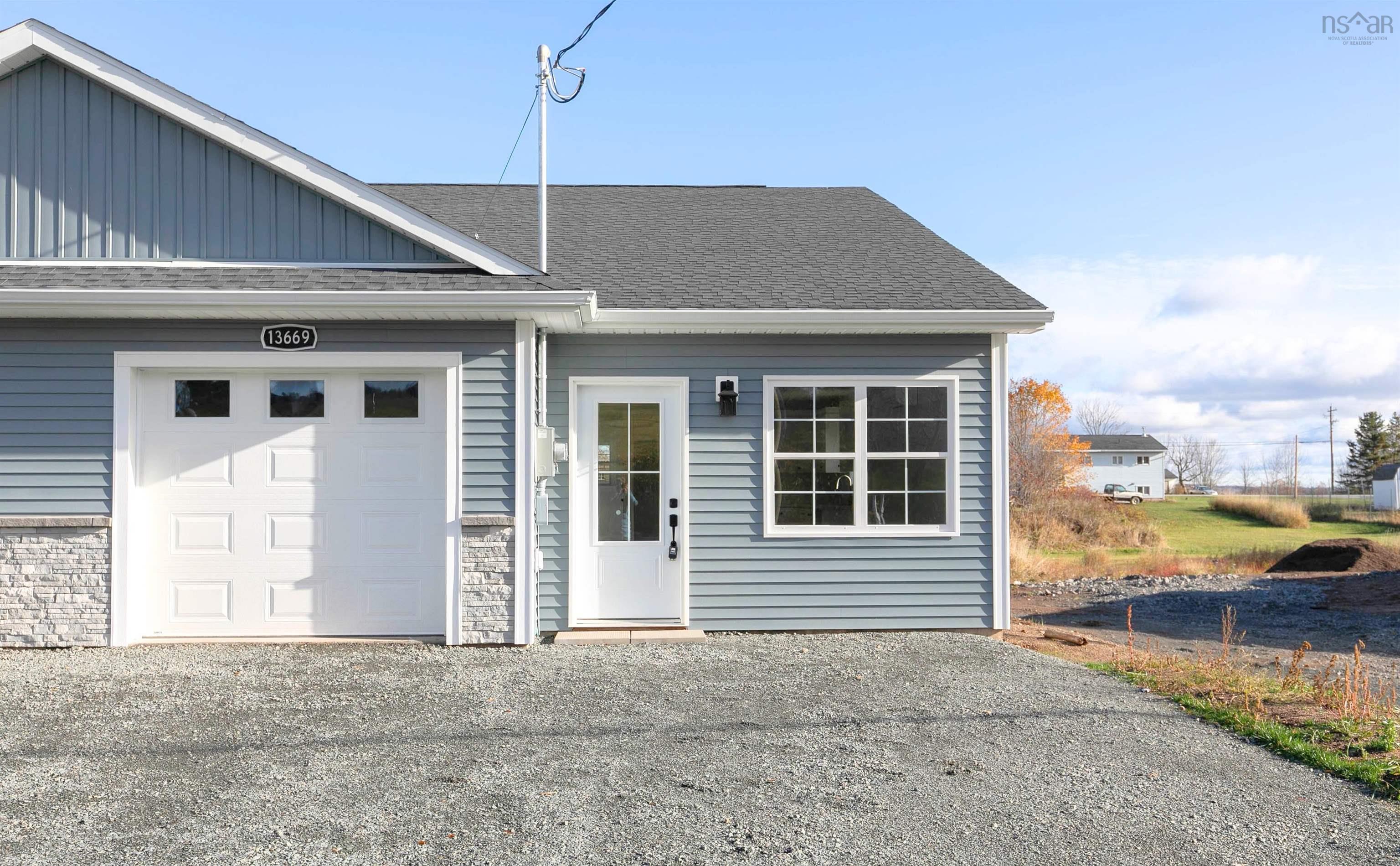 13669 Highway #1, Hants Border, NS (MLS® 202513696) | Hants Border Real Estate | RE/MAX Halifax