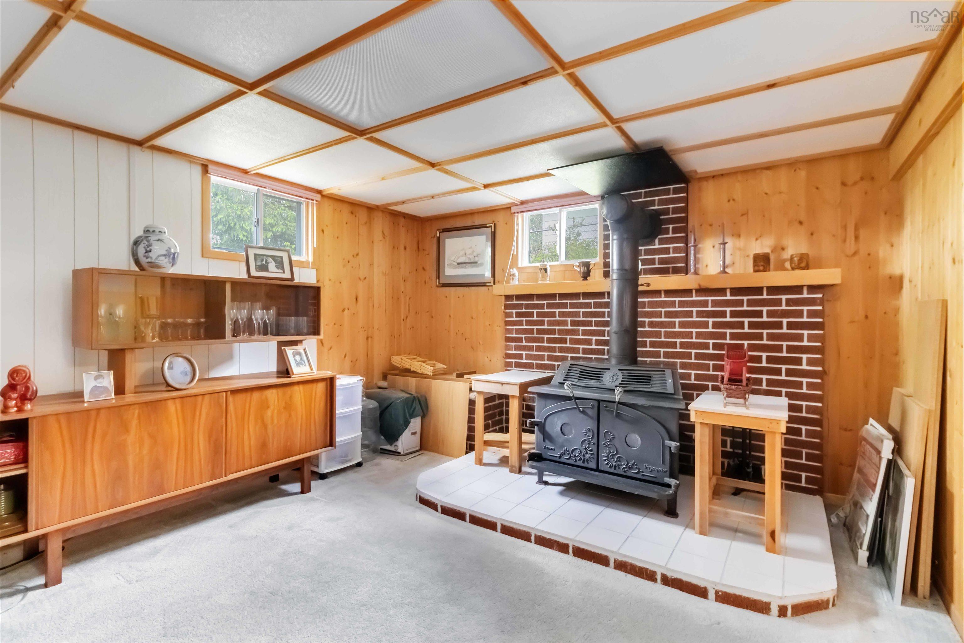 $359,900.00: 22 Marie Avenue, Bridgewater