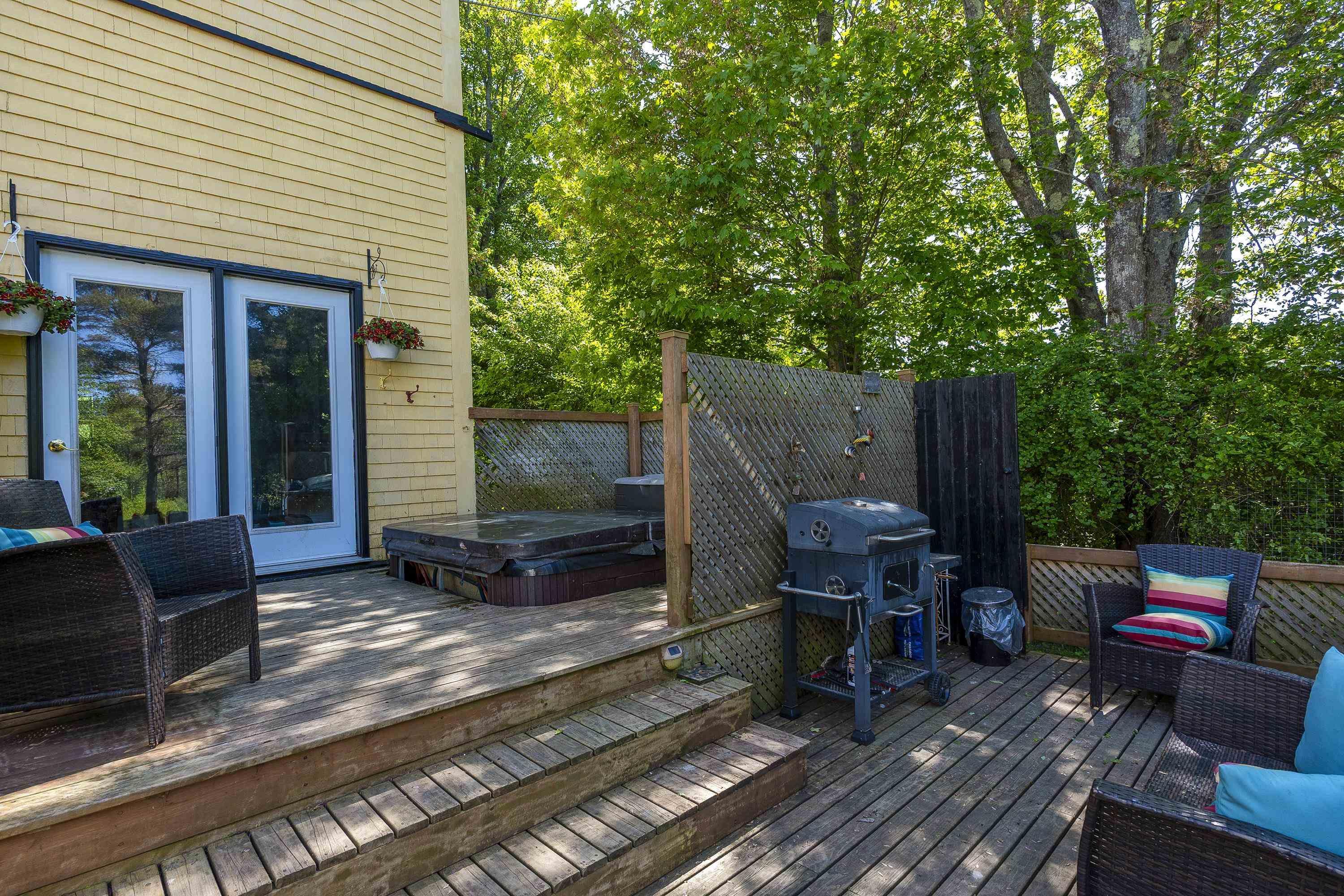 $534,900.00: 10251-1025 Highway 1, Paradise