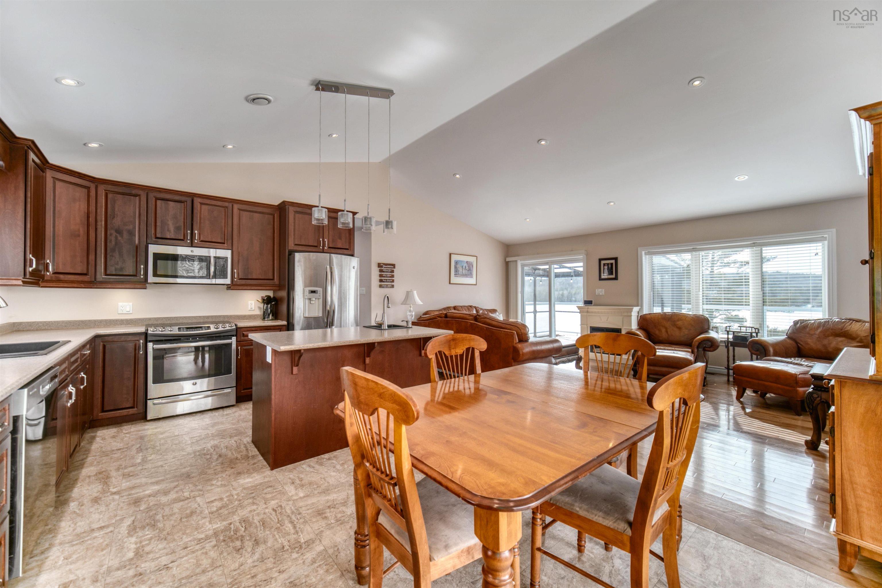 $759,900.00: 223 Red Tail Drive, Newburne