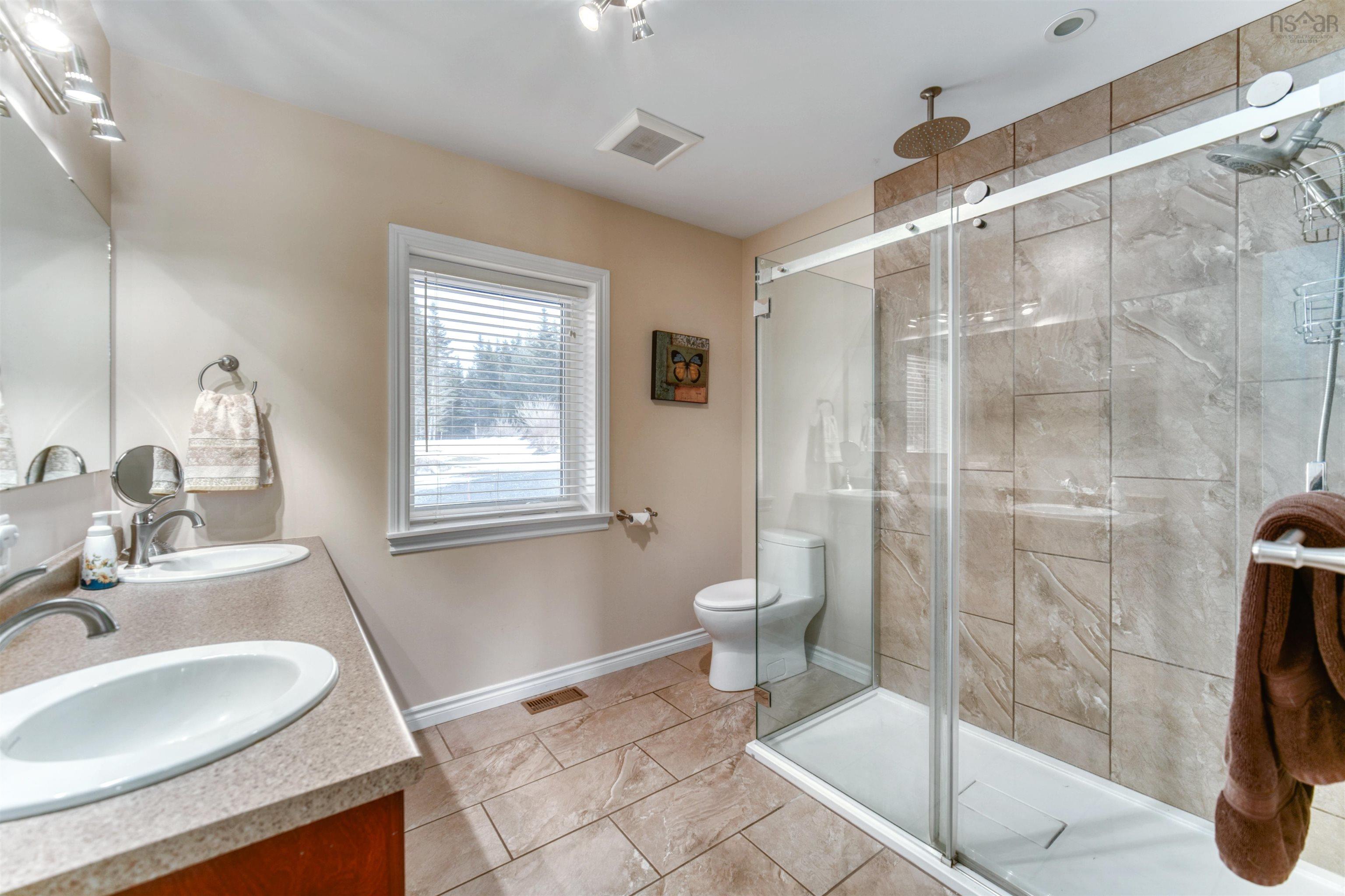 $759,900.00: 223 Red Tail Drive, Newburne