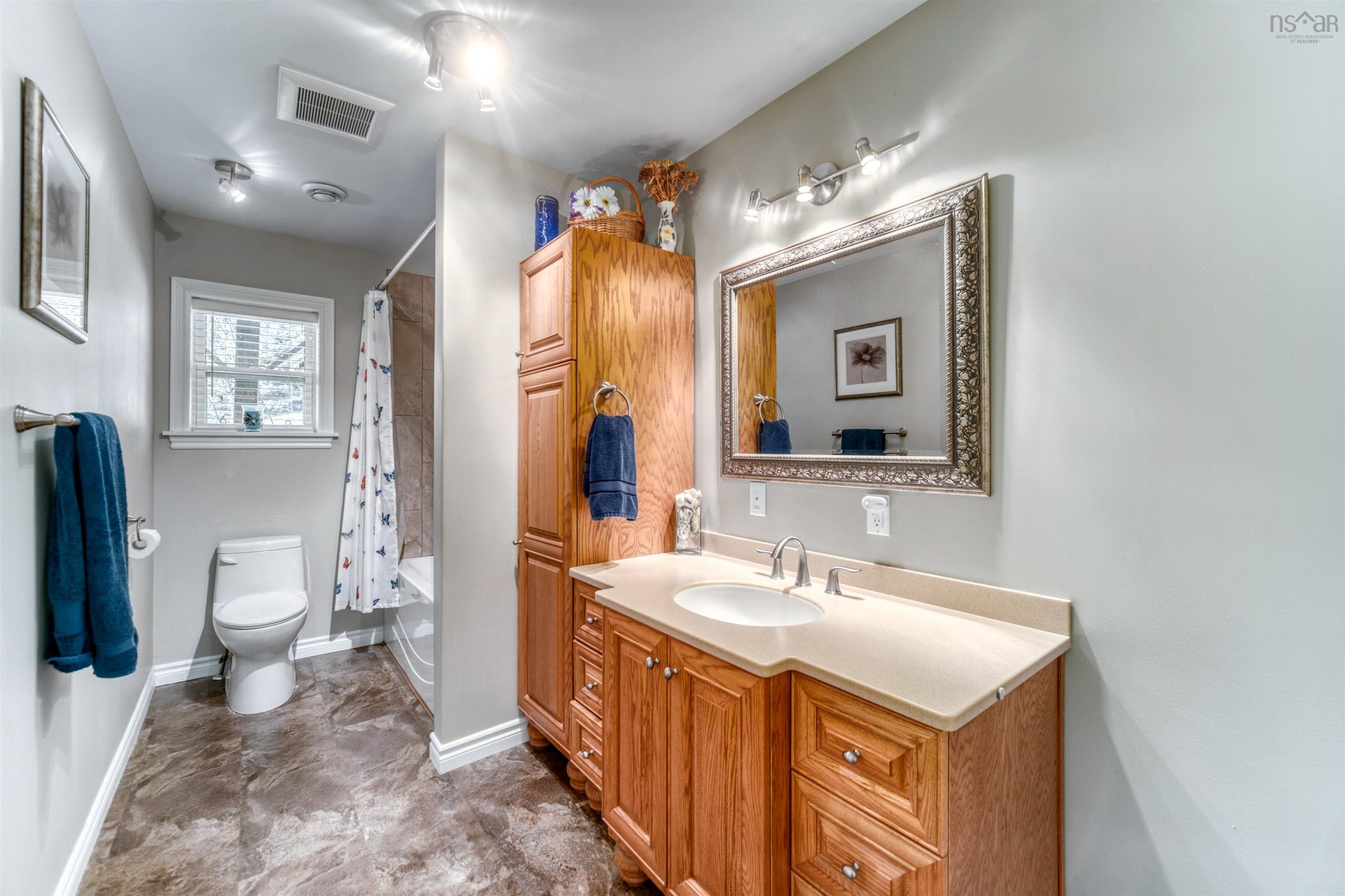 $759,900.00: 223 Red Tail Drive, Newburne