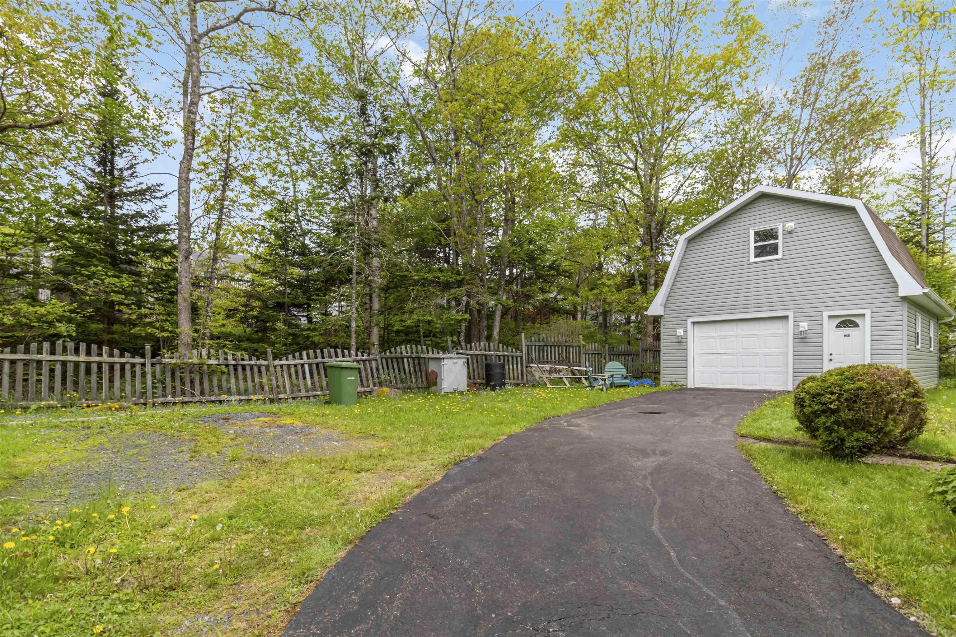 $495,000.00: 64 Fraser Road, Timberlea