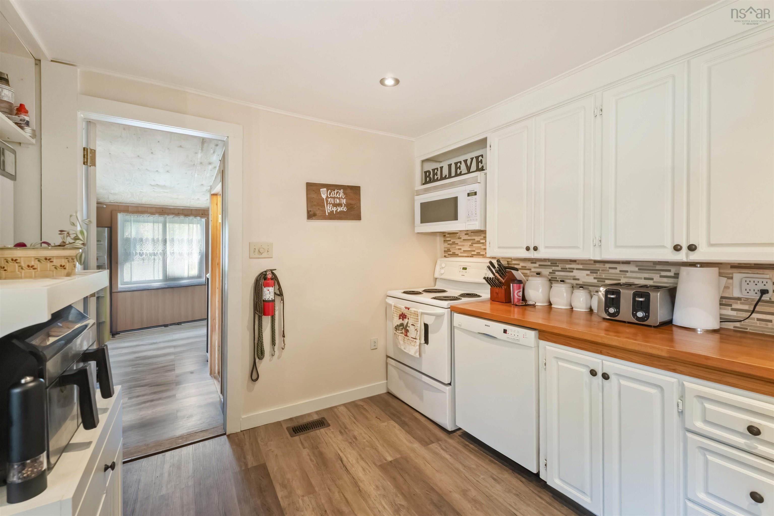 $439,900.00: 2203 Highway 1, Auburn