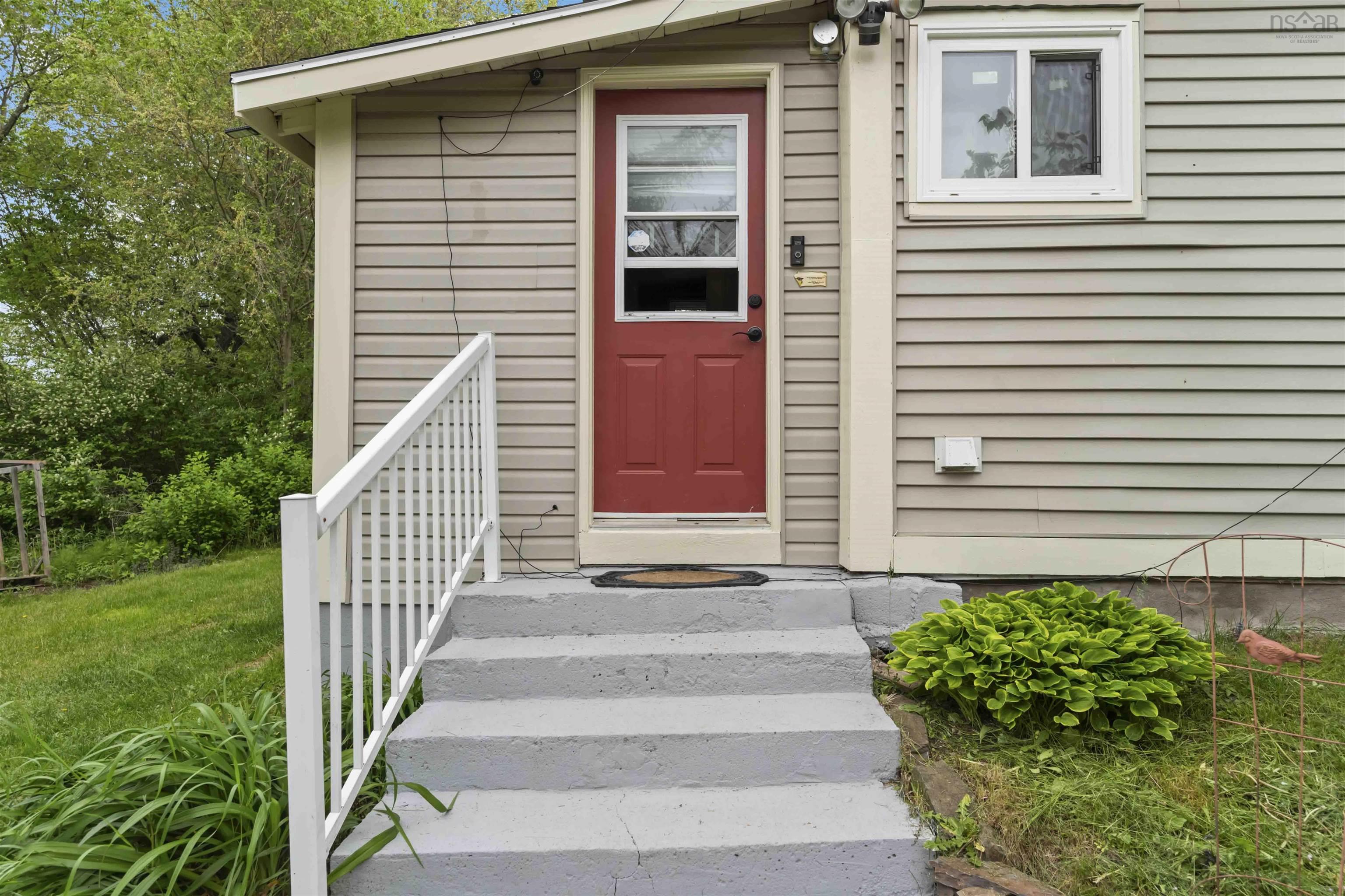 $439,900.00: 2203 Highway 1, Auburn