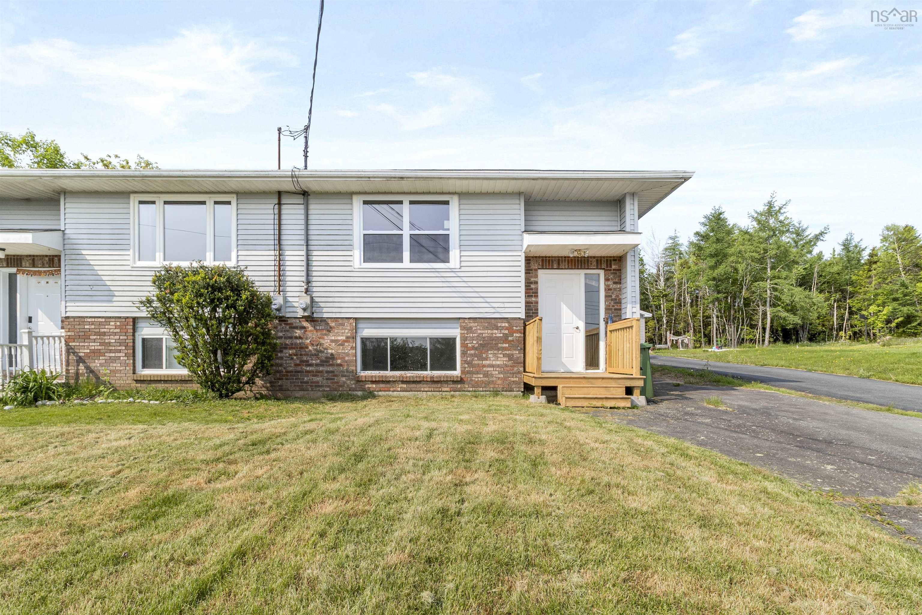 $389,000.00: 32 Stratford Drive, Cole Harbour