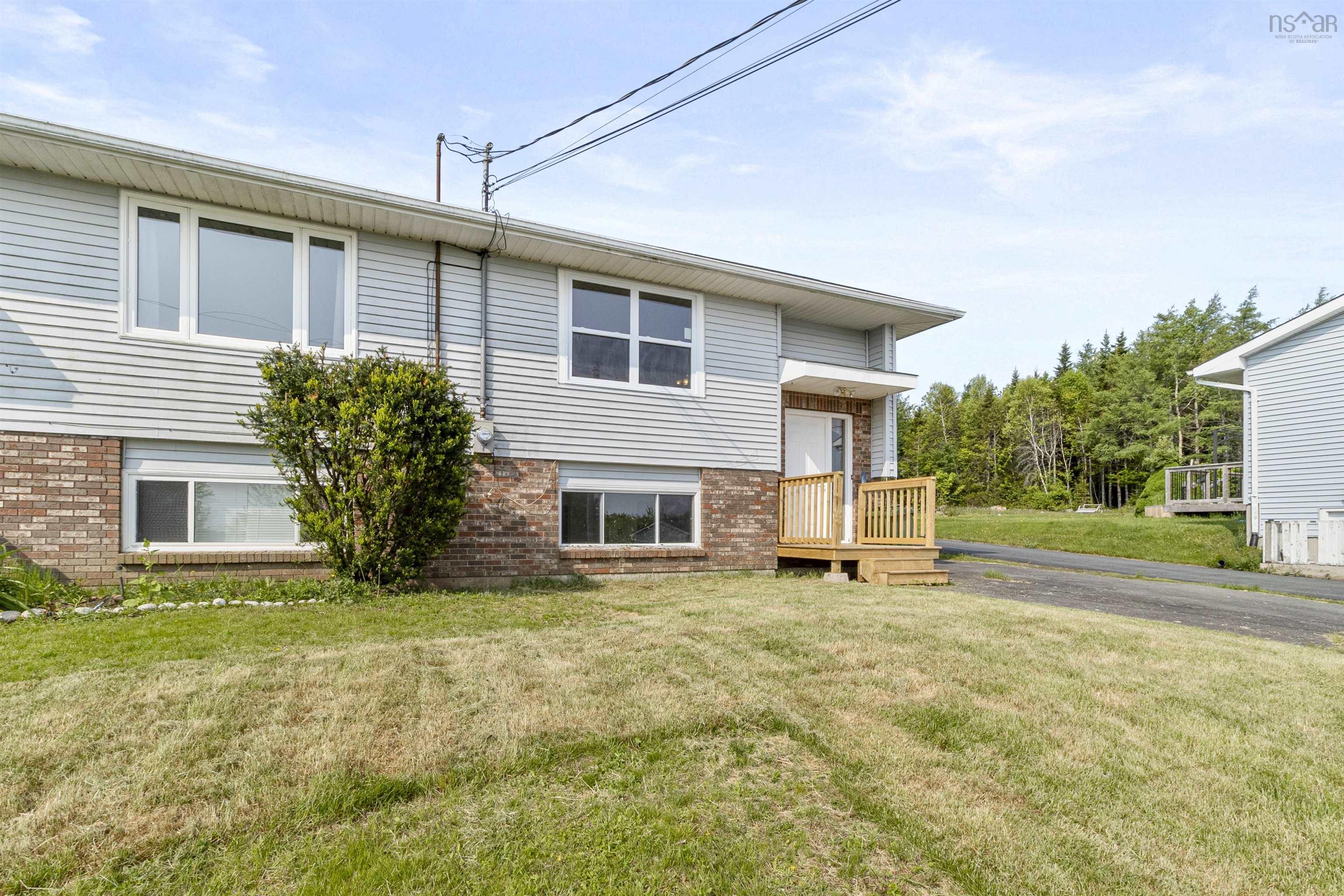 $389,000.00: 32 Stratford Drive, Cole Harbour