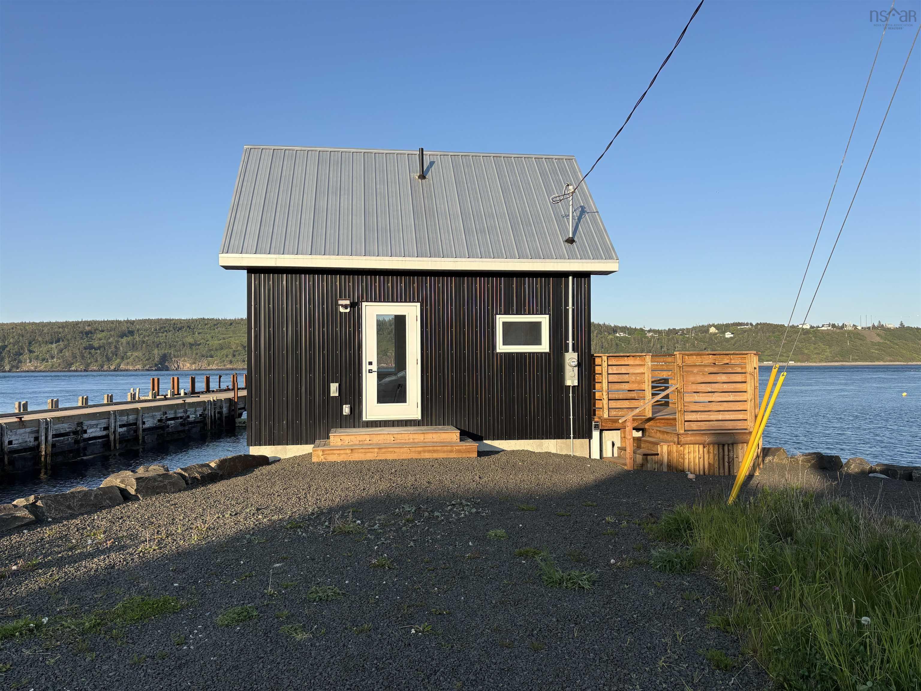 $189,000.00: 3392 Highway 217, Tiverton