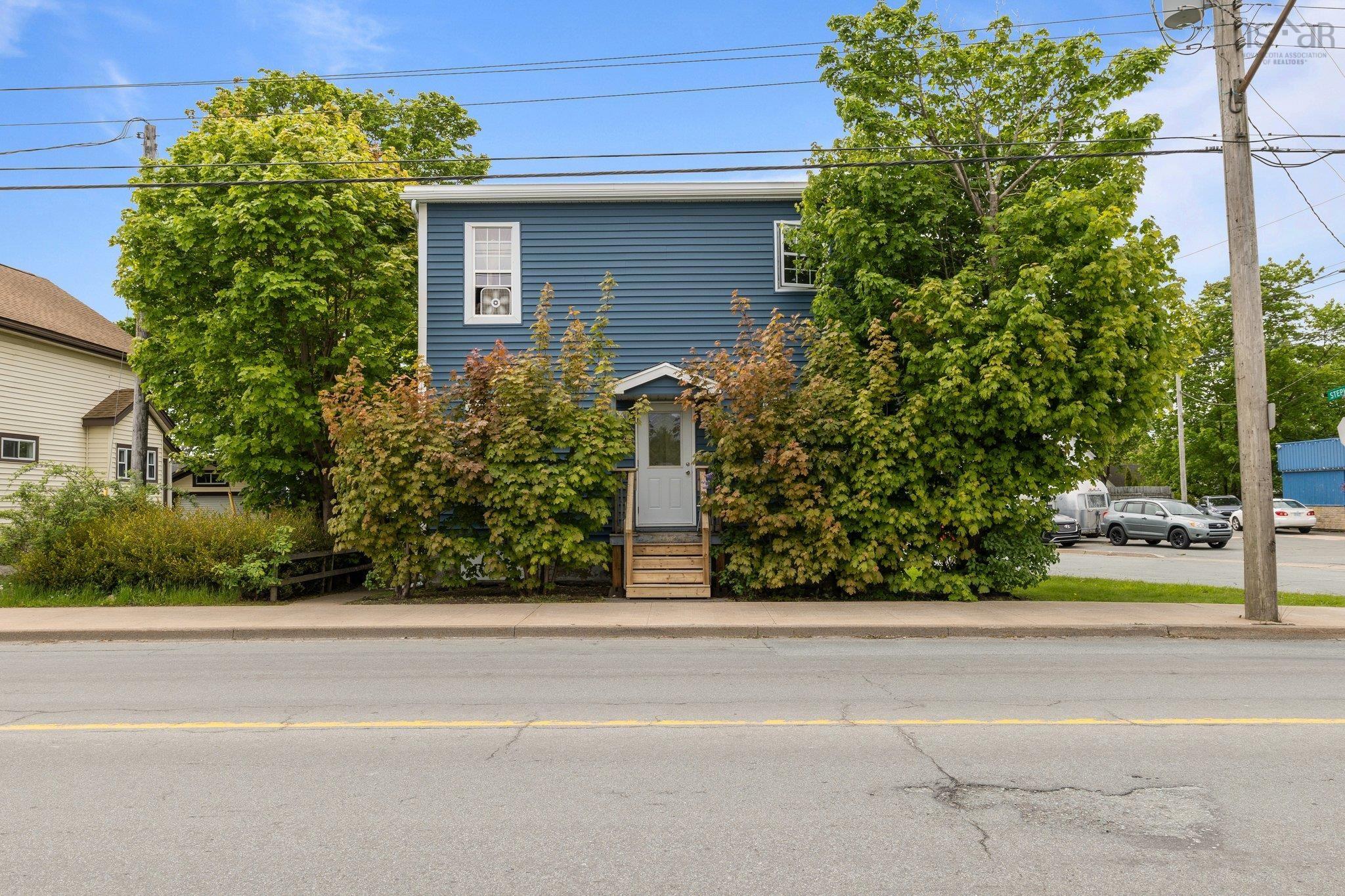 $675,000.00: 204 Pleasant Street, Dartmouth