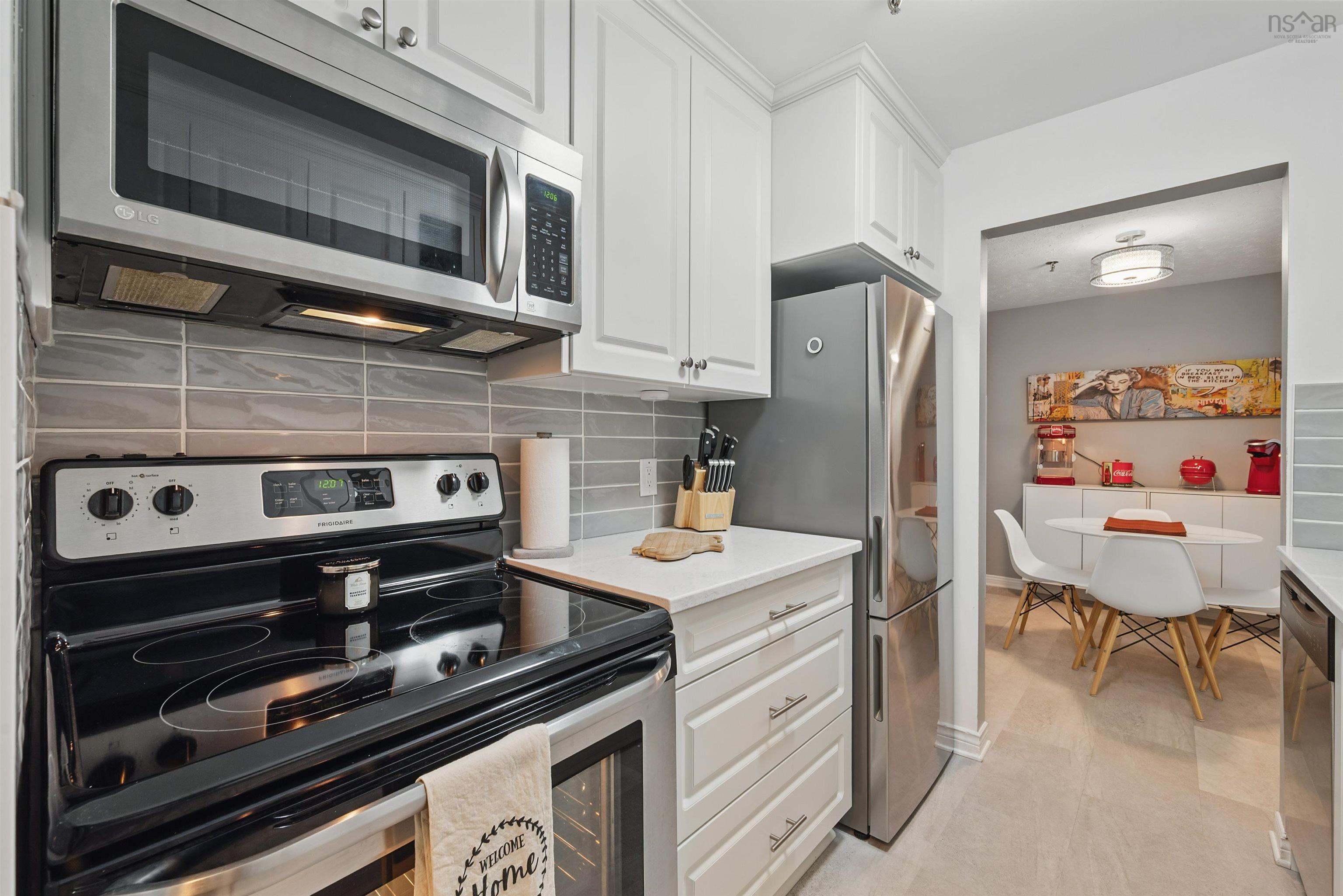 $349,900.00: 7 70 Collins Grove, Dartmouth
