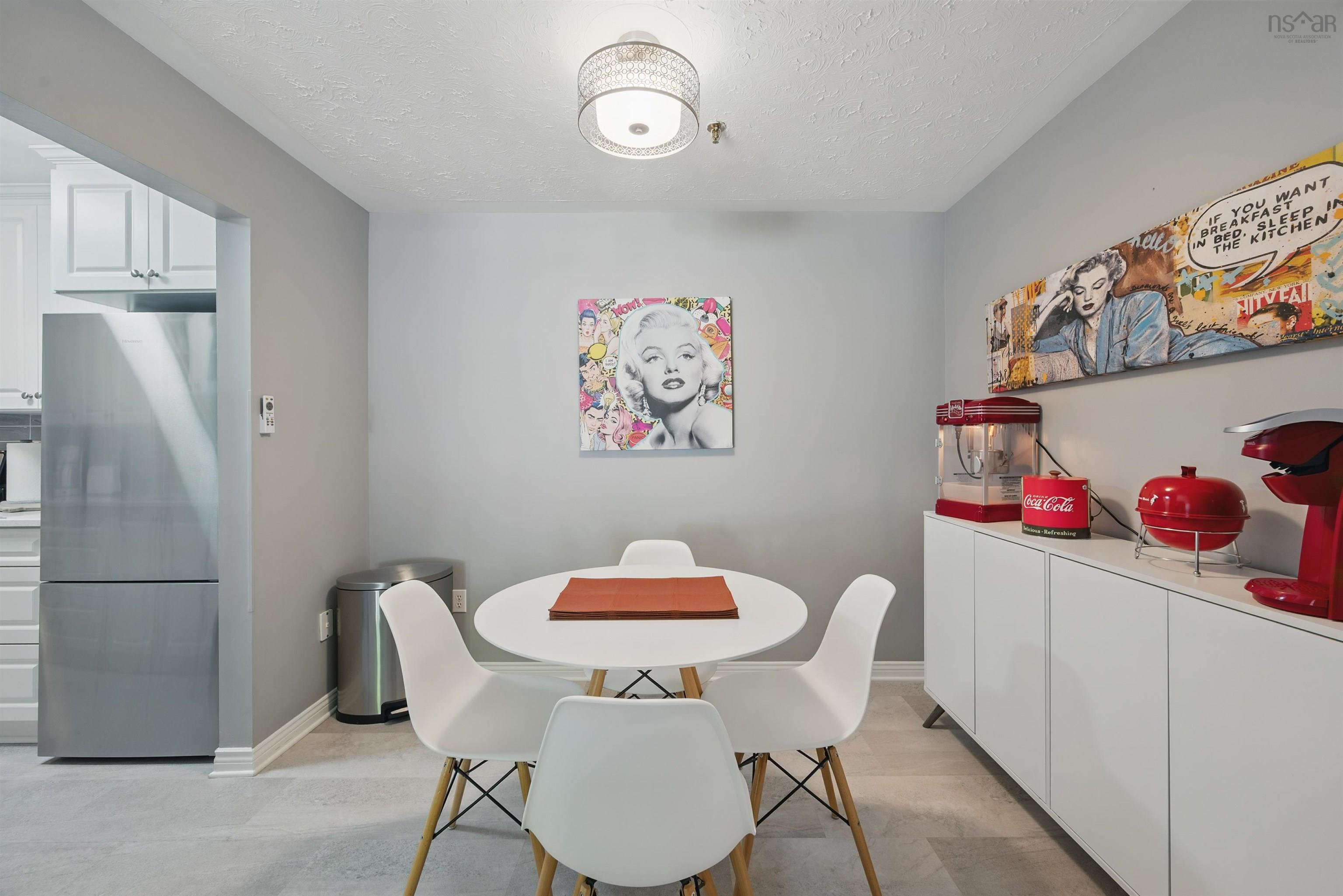 $349,900.00: 7 70 Collins Grove, Dartmouth