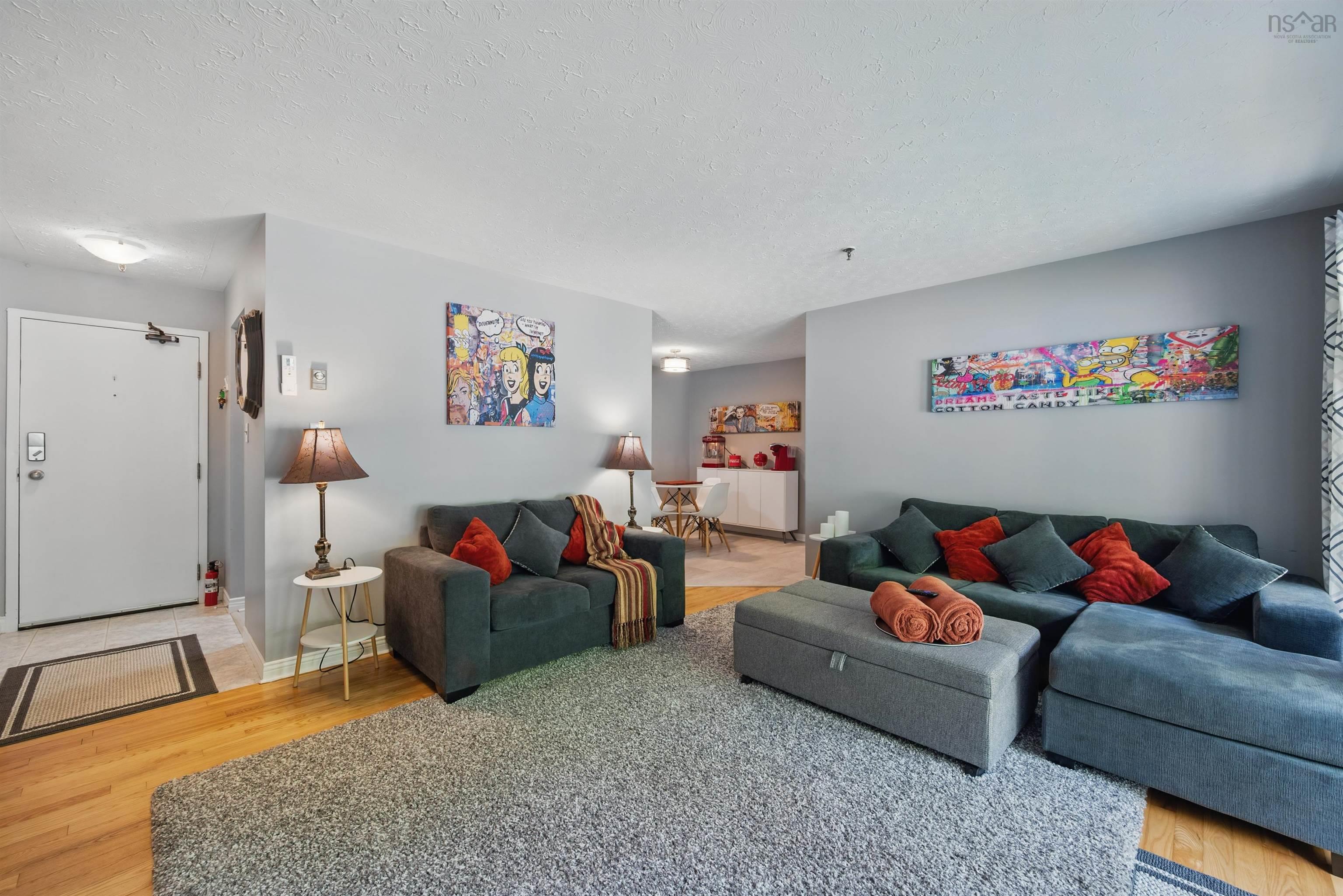 $349,900.00: 7 70 Collins Grove, Dartmouth
