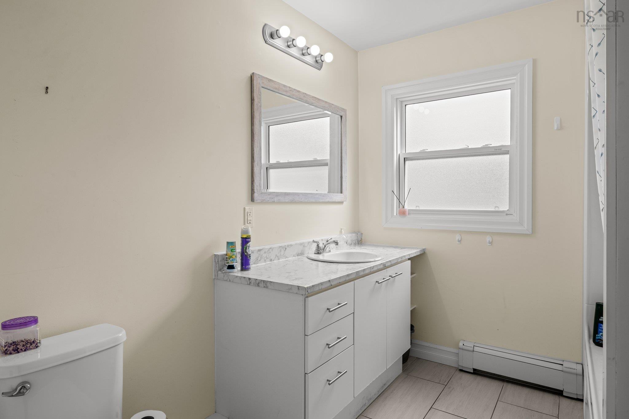 $569,900.00: 29A & 29B Chappell Street, Dartmouth
