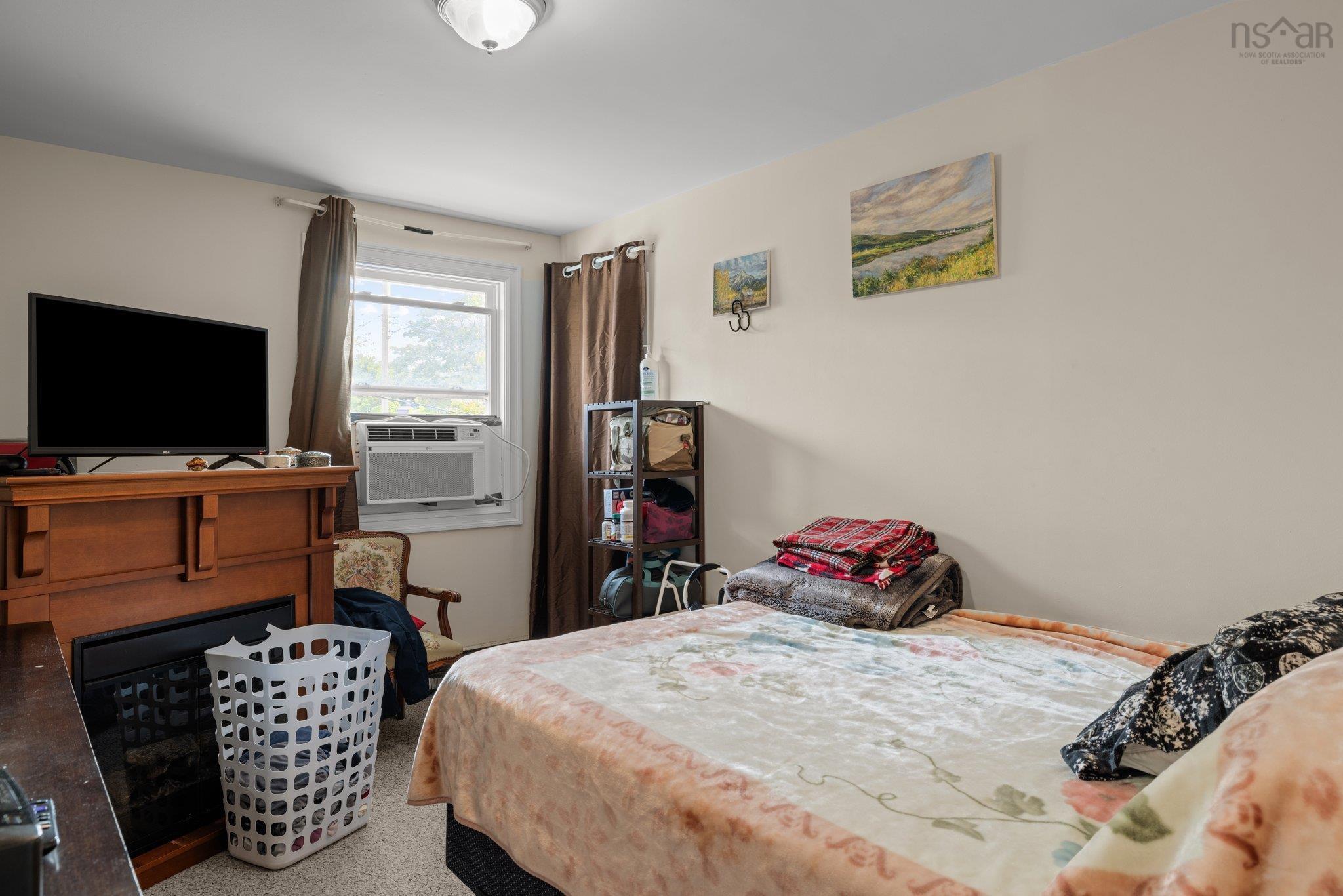 $569,900.00: 29A & 29B Chappell Street, Dartmouth