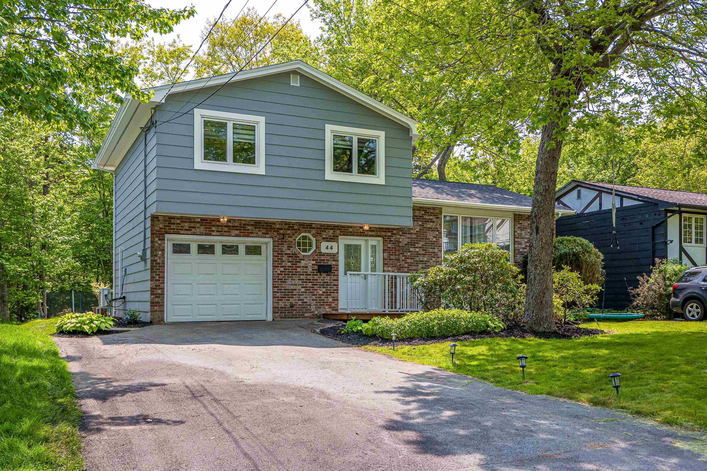 $639,000.00: 44 Sunrise Hill, Bedford