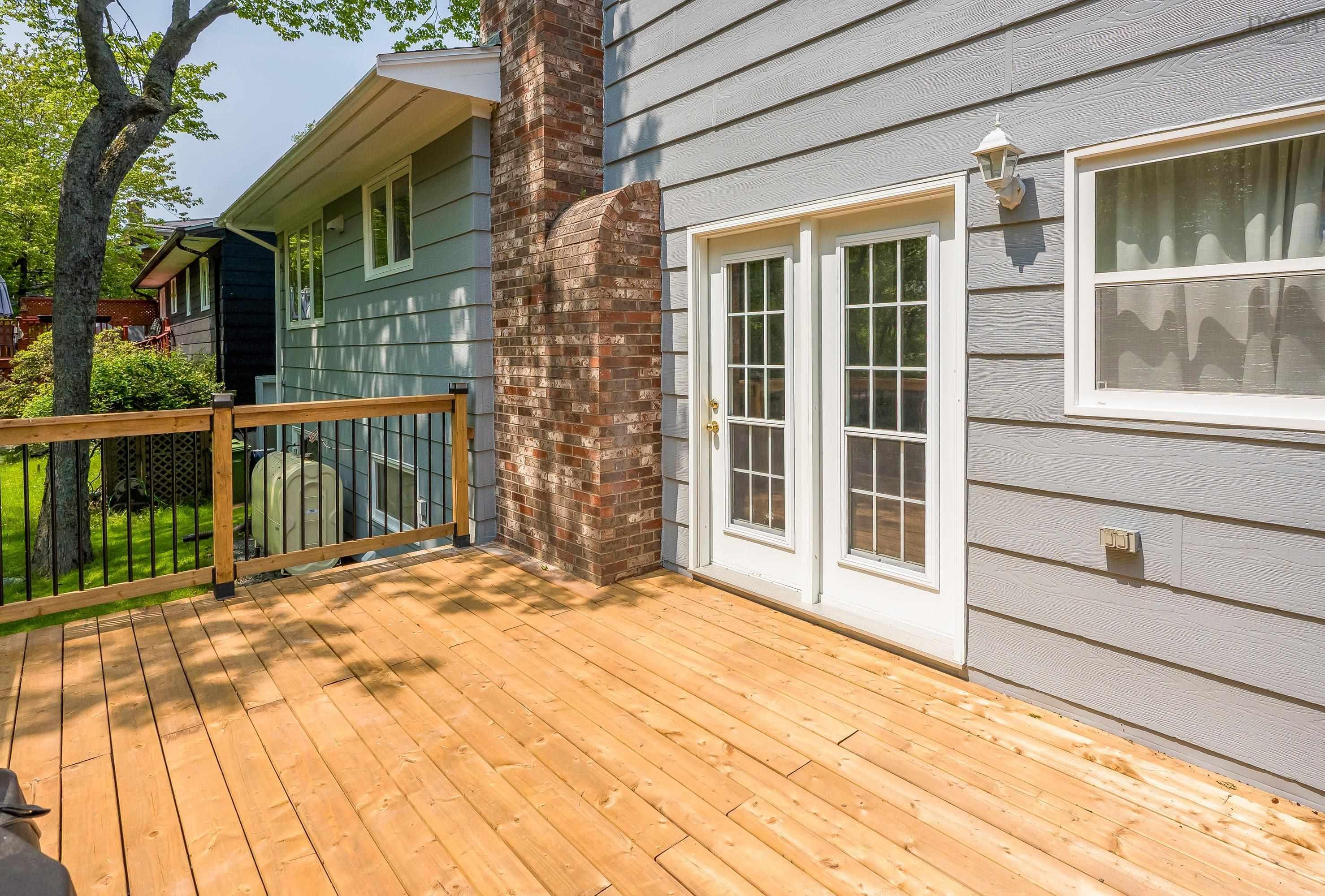 $639,000.00: 44 Sunrise Hill, Bedford
