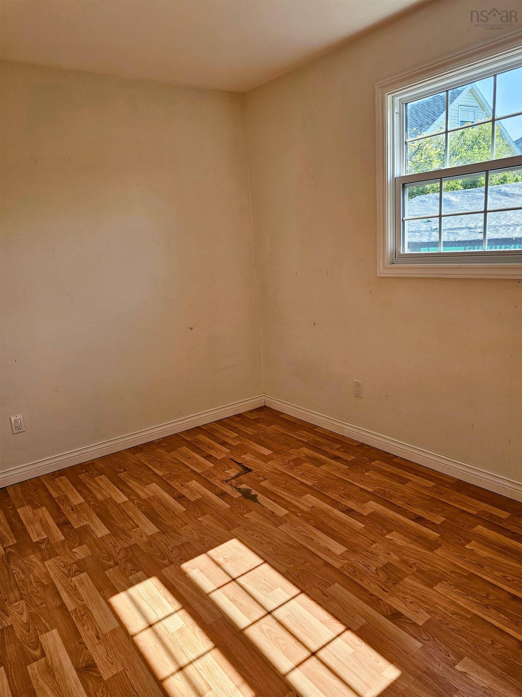 $189,000.00: 66 Henry Street, Dominion