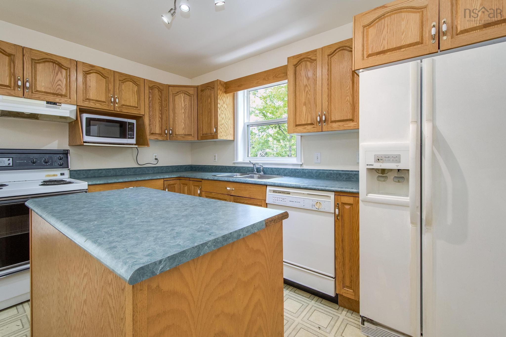 $399,900.00: 50 Echo Forest Drive, Lake Echo